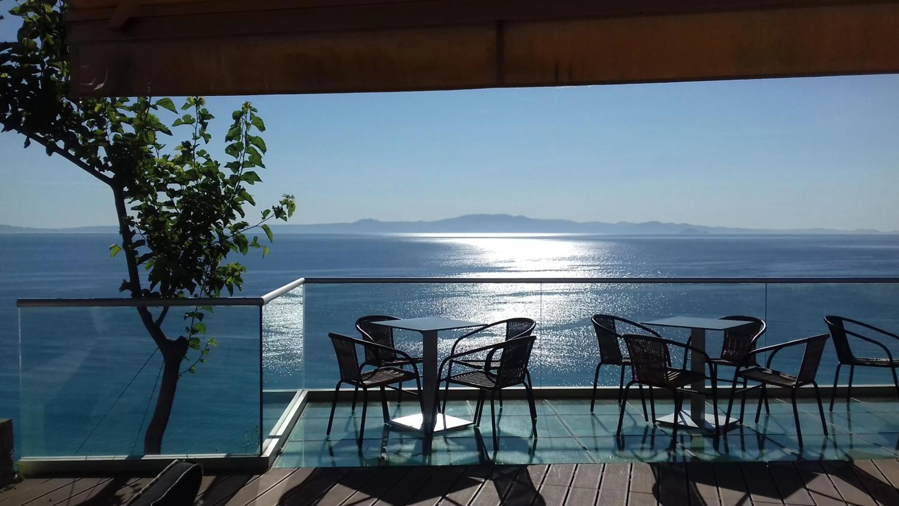 Restaurant/places to eat in Aegean Blue Studios