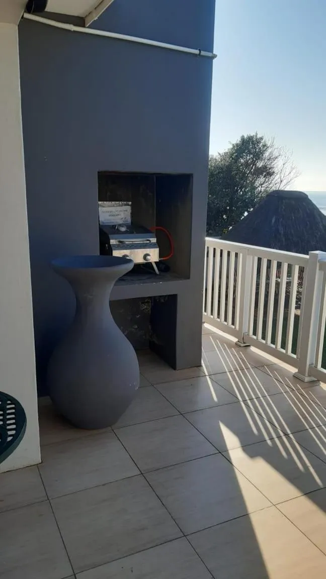 My Den Beachfront B&B and Self-Catering