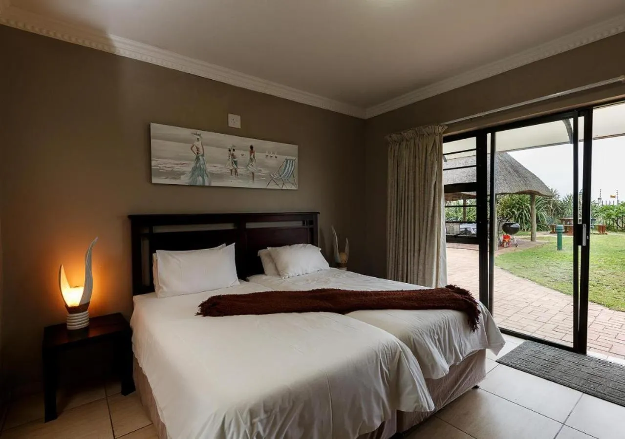 Bed in My Den Beachfront B&B and Self-Catering