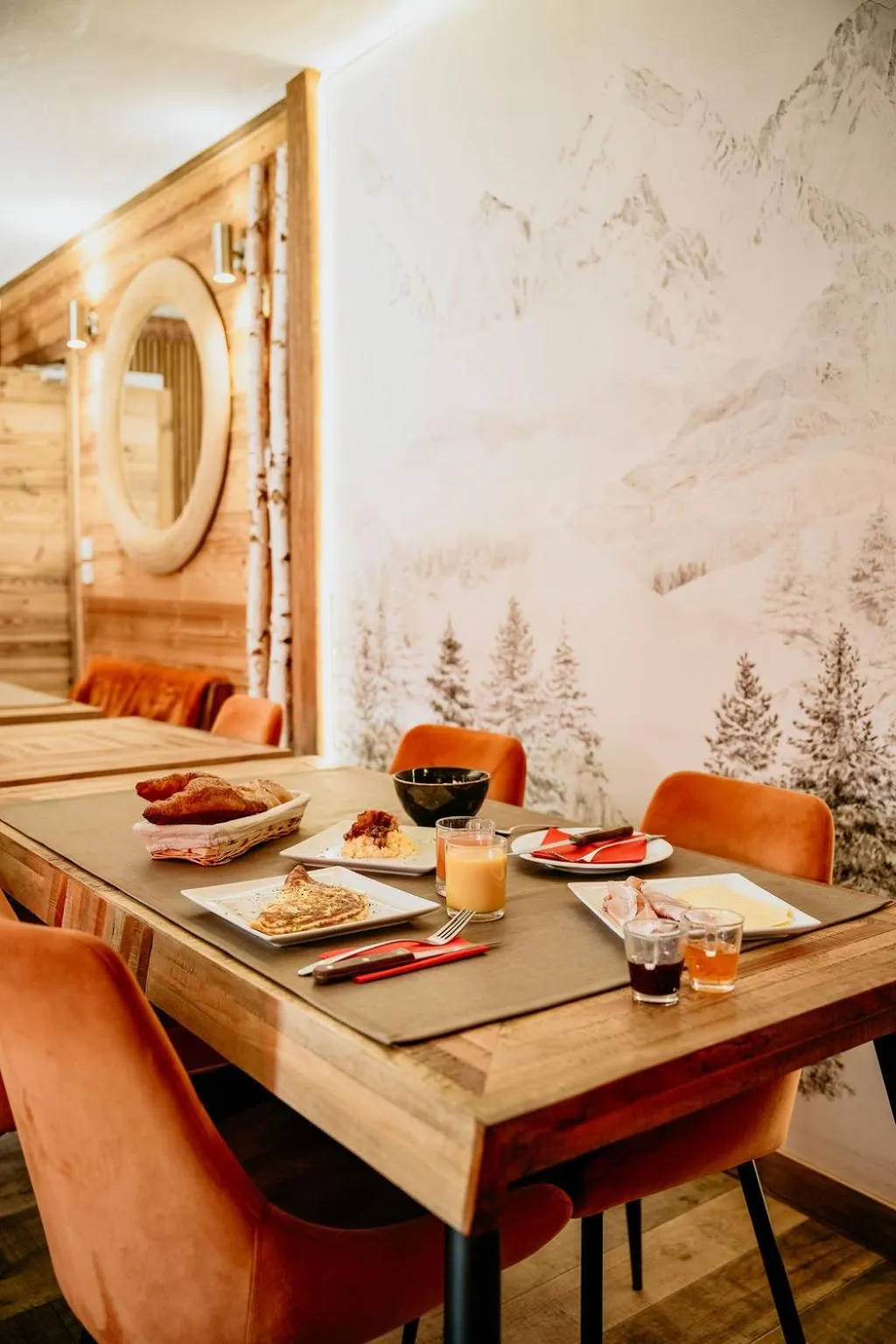 Breakfast in Hôtel Les Cimes