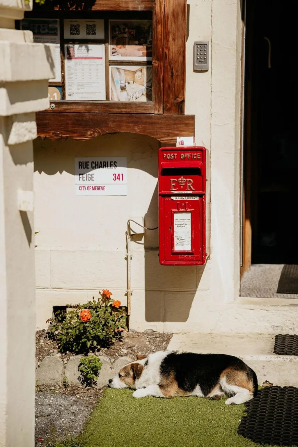Property building in Hôtel Les Cimes