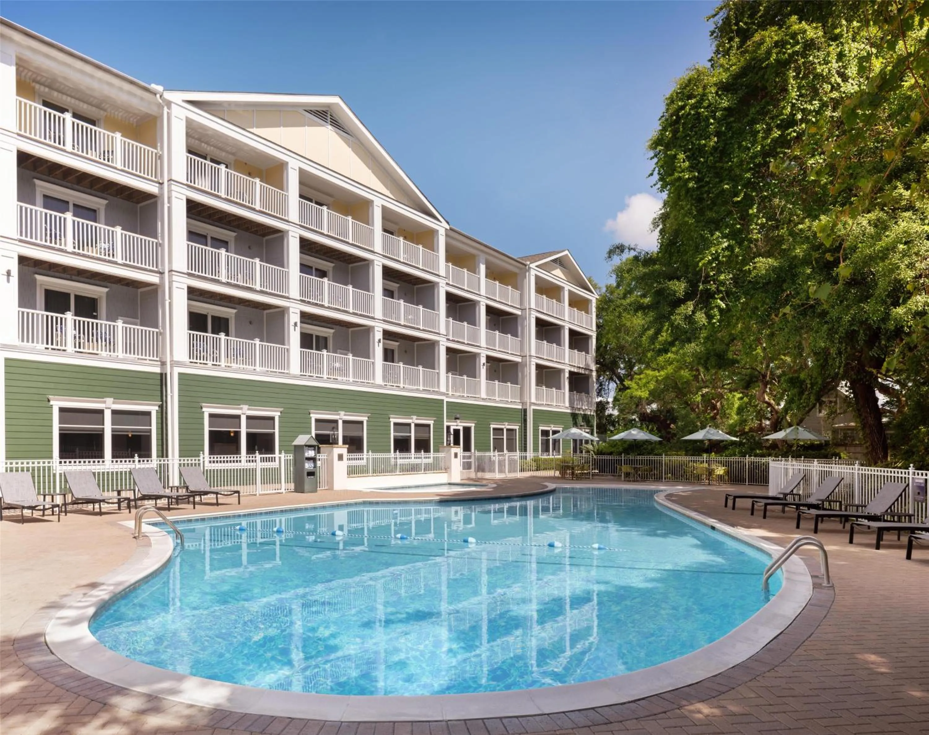 Pool view in Hampton Inn & Suites Jekyll Island