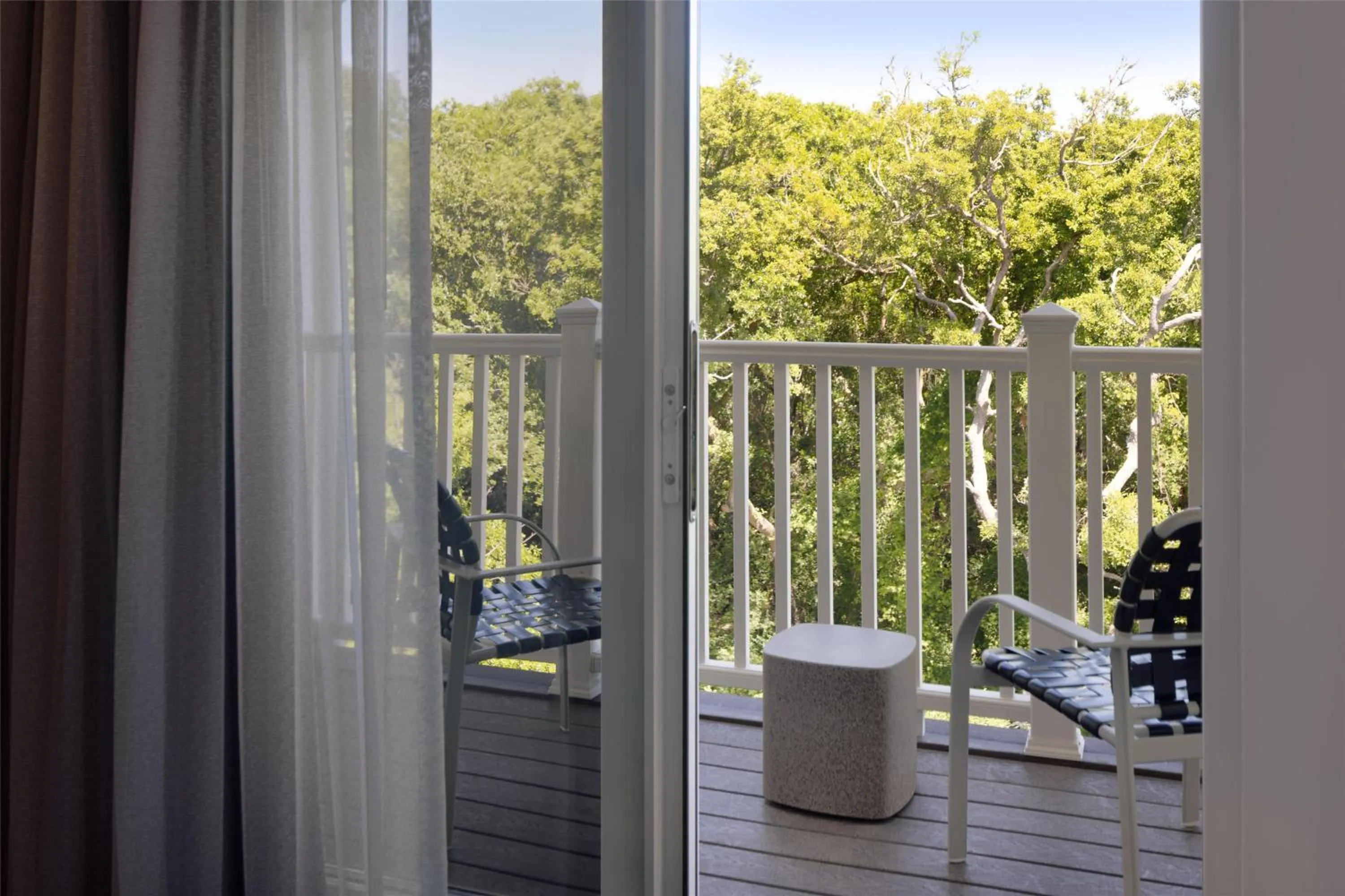Photo of the whole room in Hampton Inn & Suites Jekyll Island