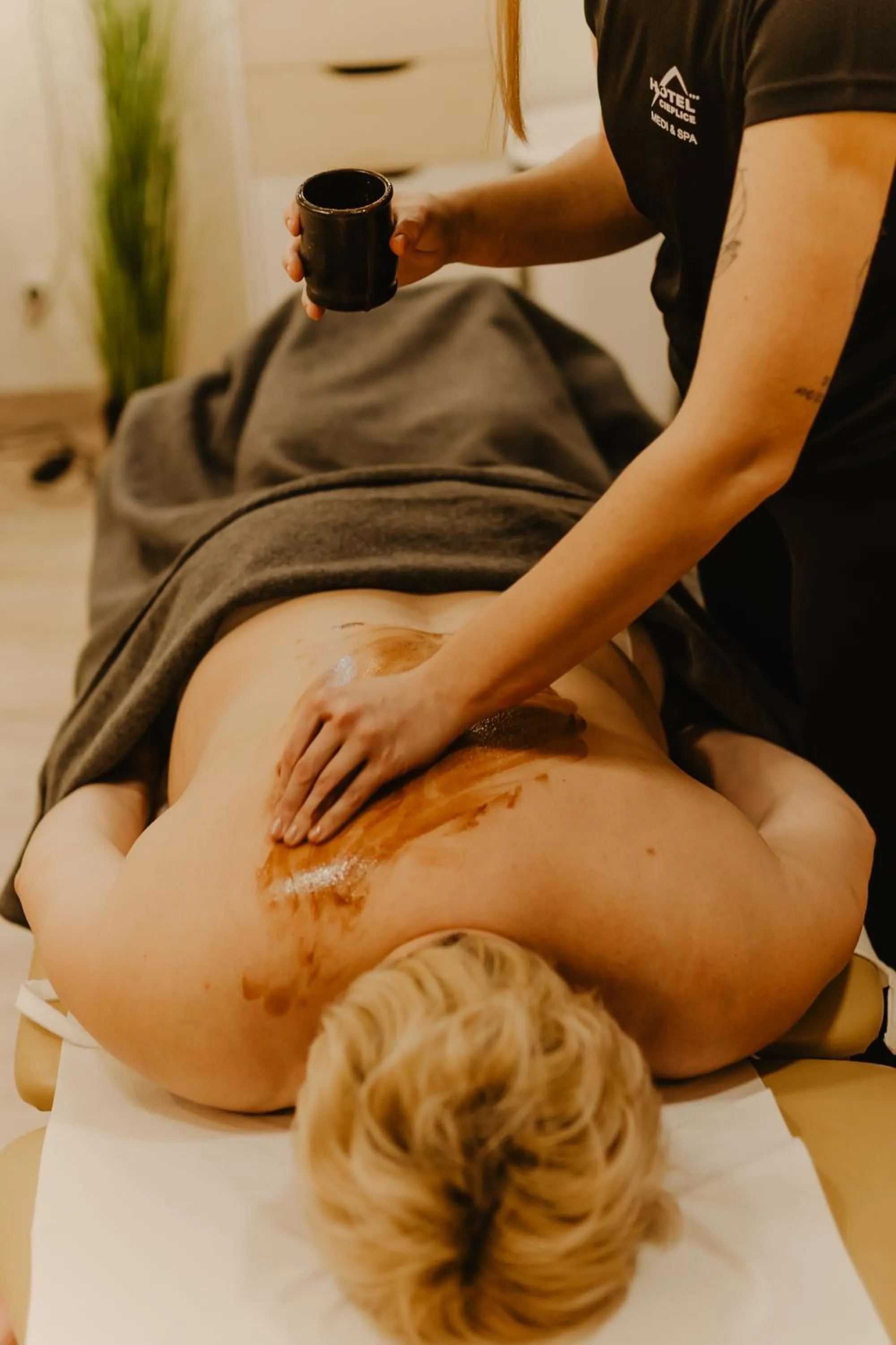 Massage in Hotel Cieplice MEDI & SPA