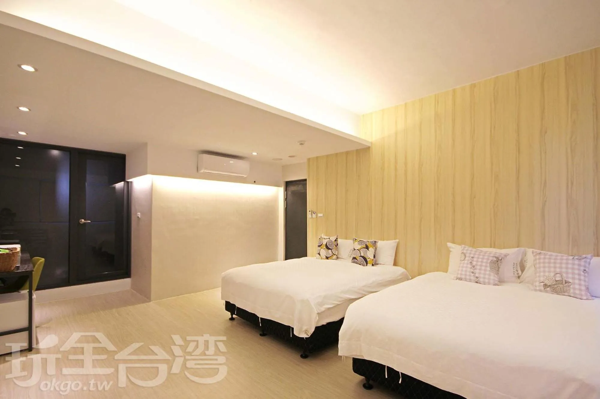 Bed in Meng Yun Ge Hotel