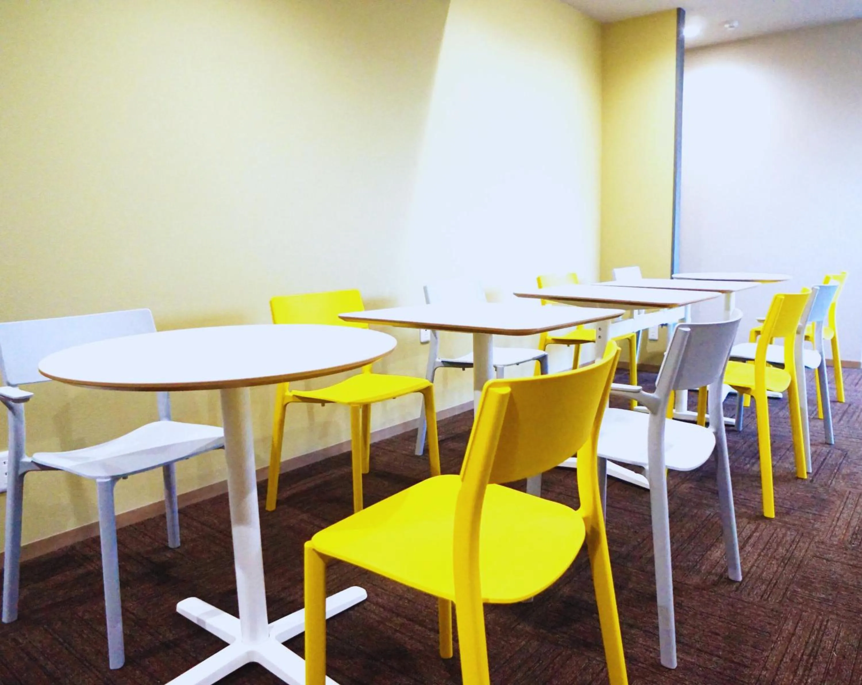 Property building in Beagle Tokyo Hostel＆Apartments