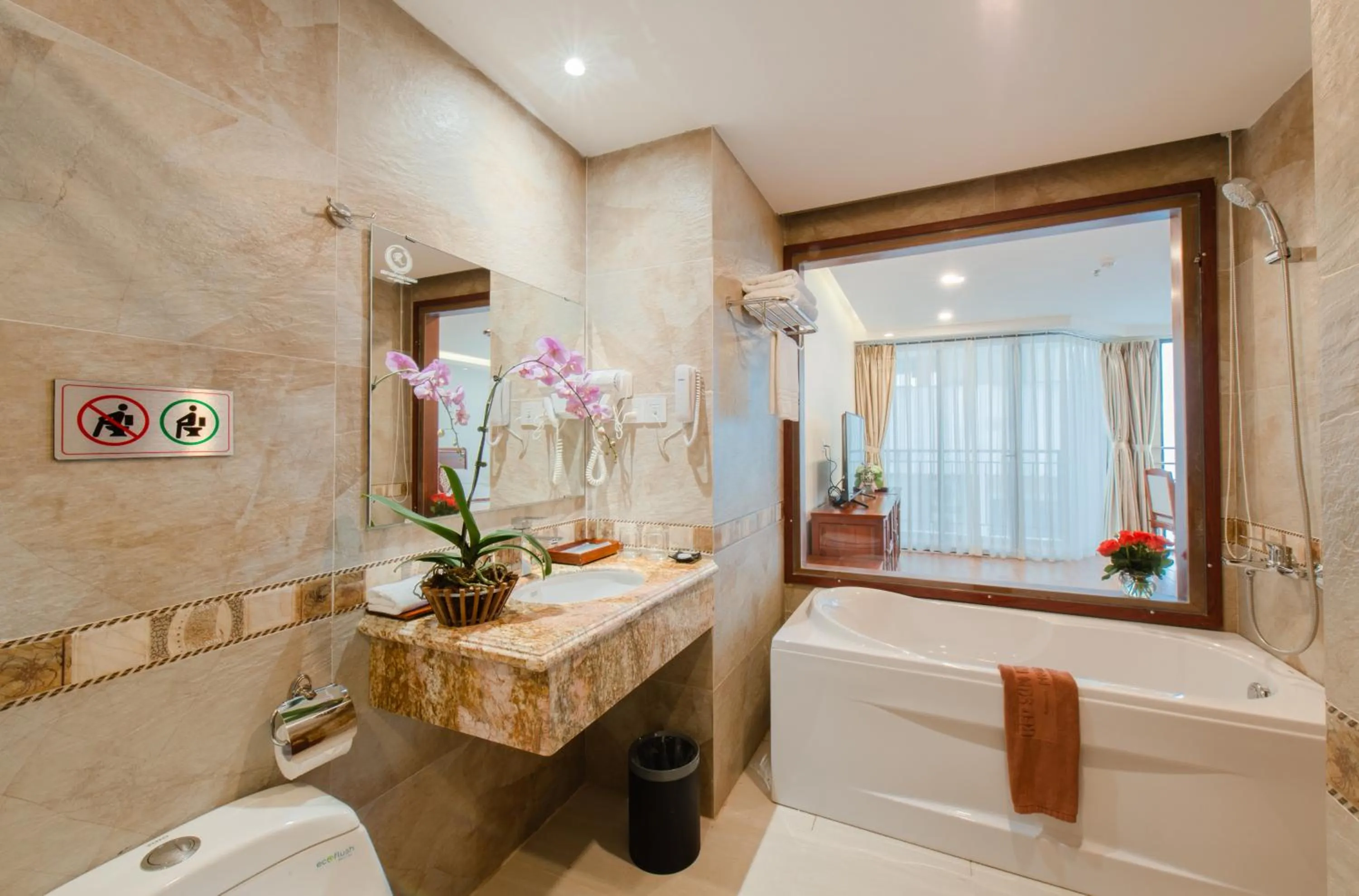 Bathroom in Red Sun Nha Trang Hotel