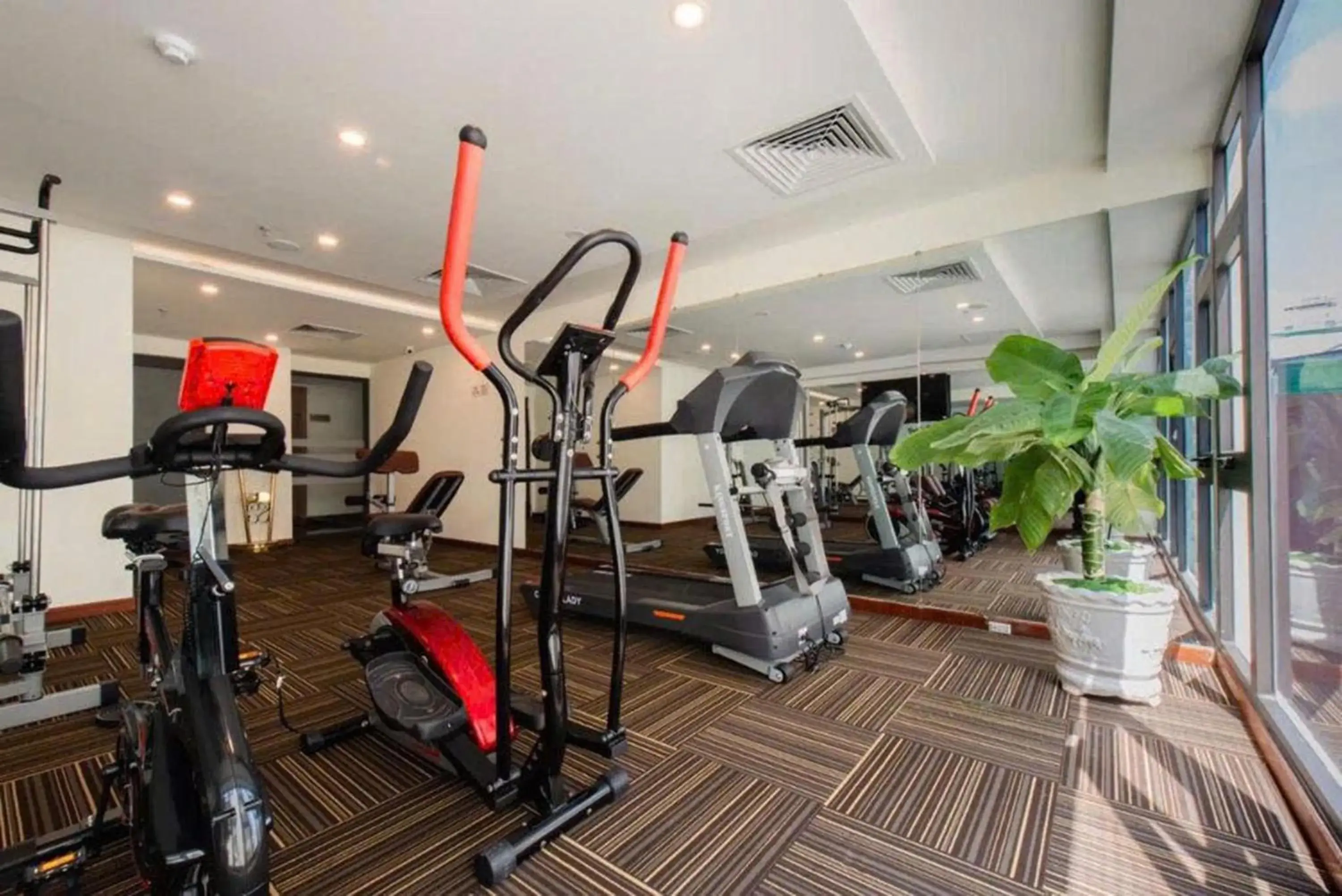 Fitness centre/facilities in Red Sun Nha Trang Hotel Fitness centre/facilities in Red Sun Nha Trang Hotel