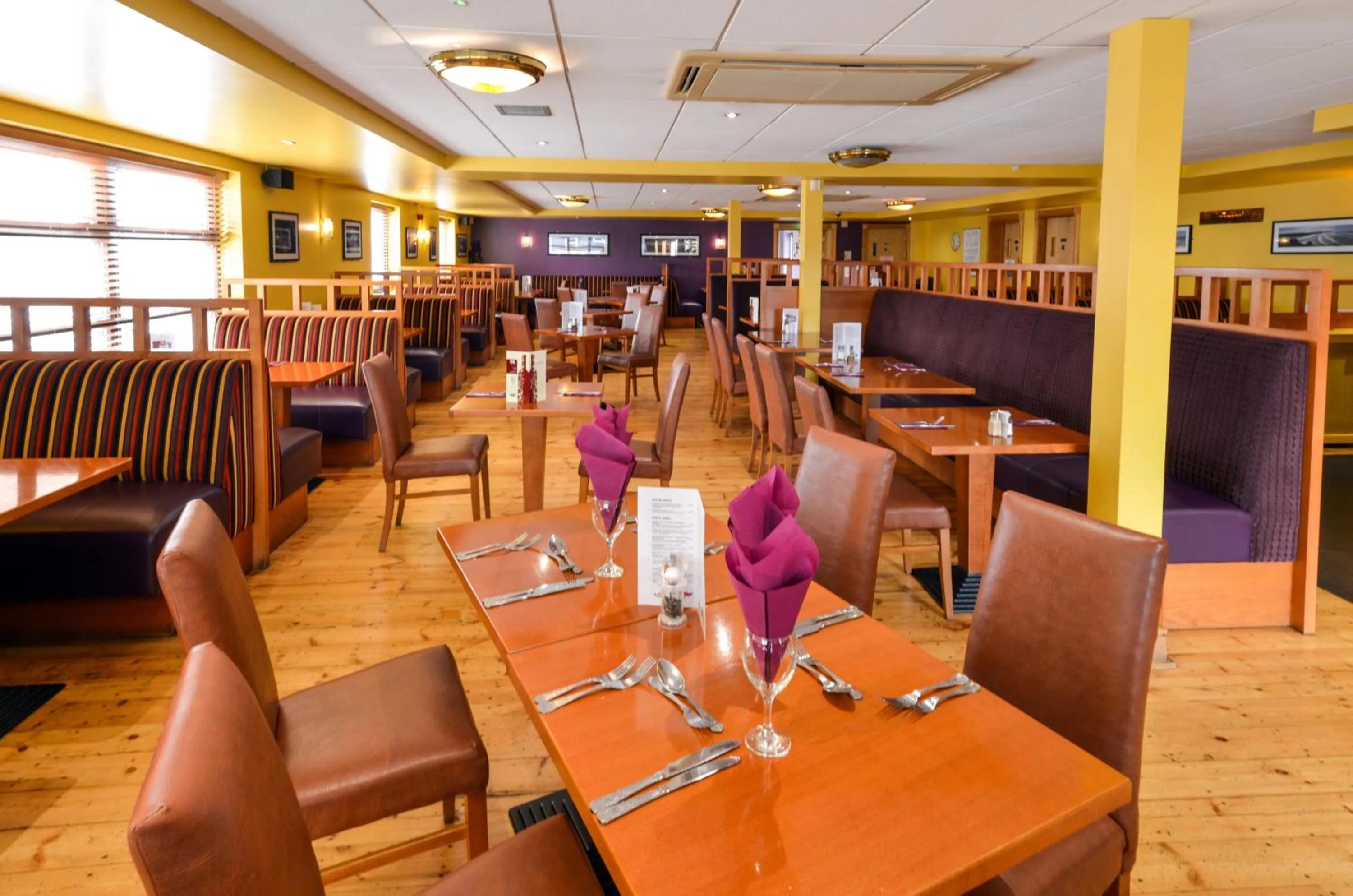 Restaurant/places to eat in Cromore Halt