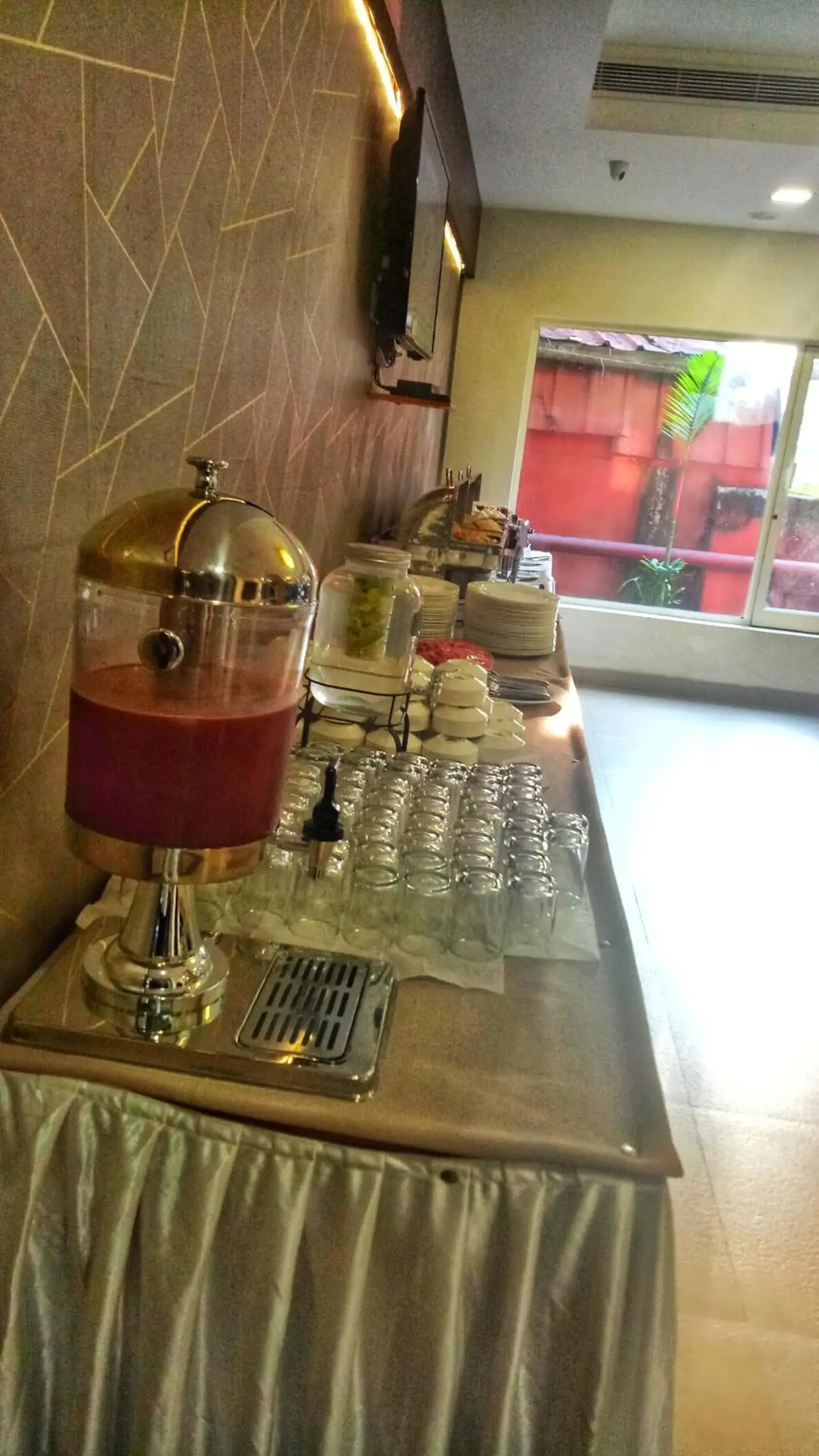 Breakfast in Hotel Yamuna Breakfast in Hotel Yamuna