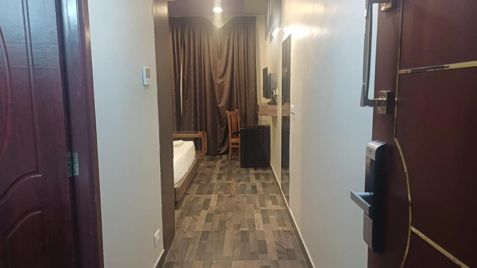 Bed in Hotel Sriram JB Residency