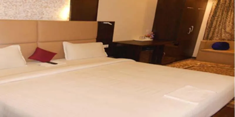 Bedroom, Bed in Hotel Sriram JB Residency