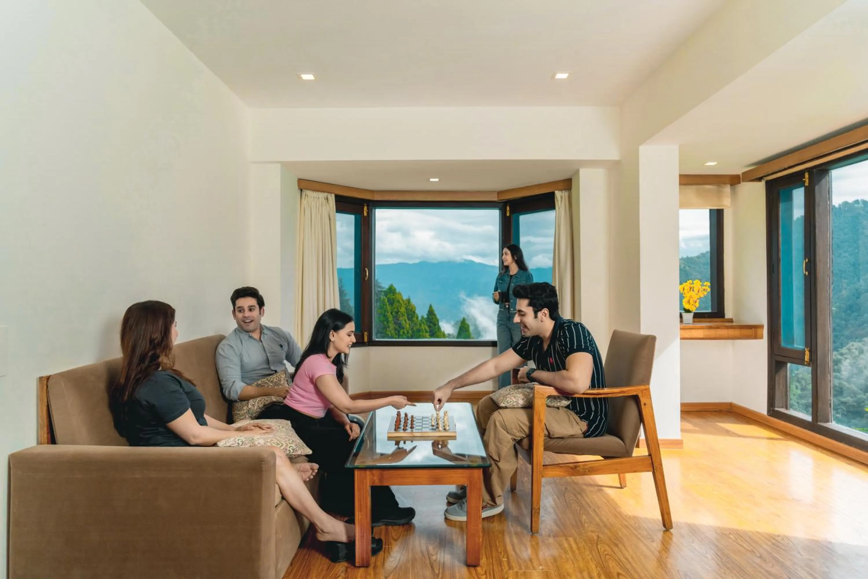 Country Inn Premier Pacific Mall Road Mussoorie