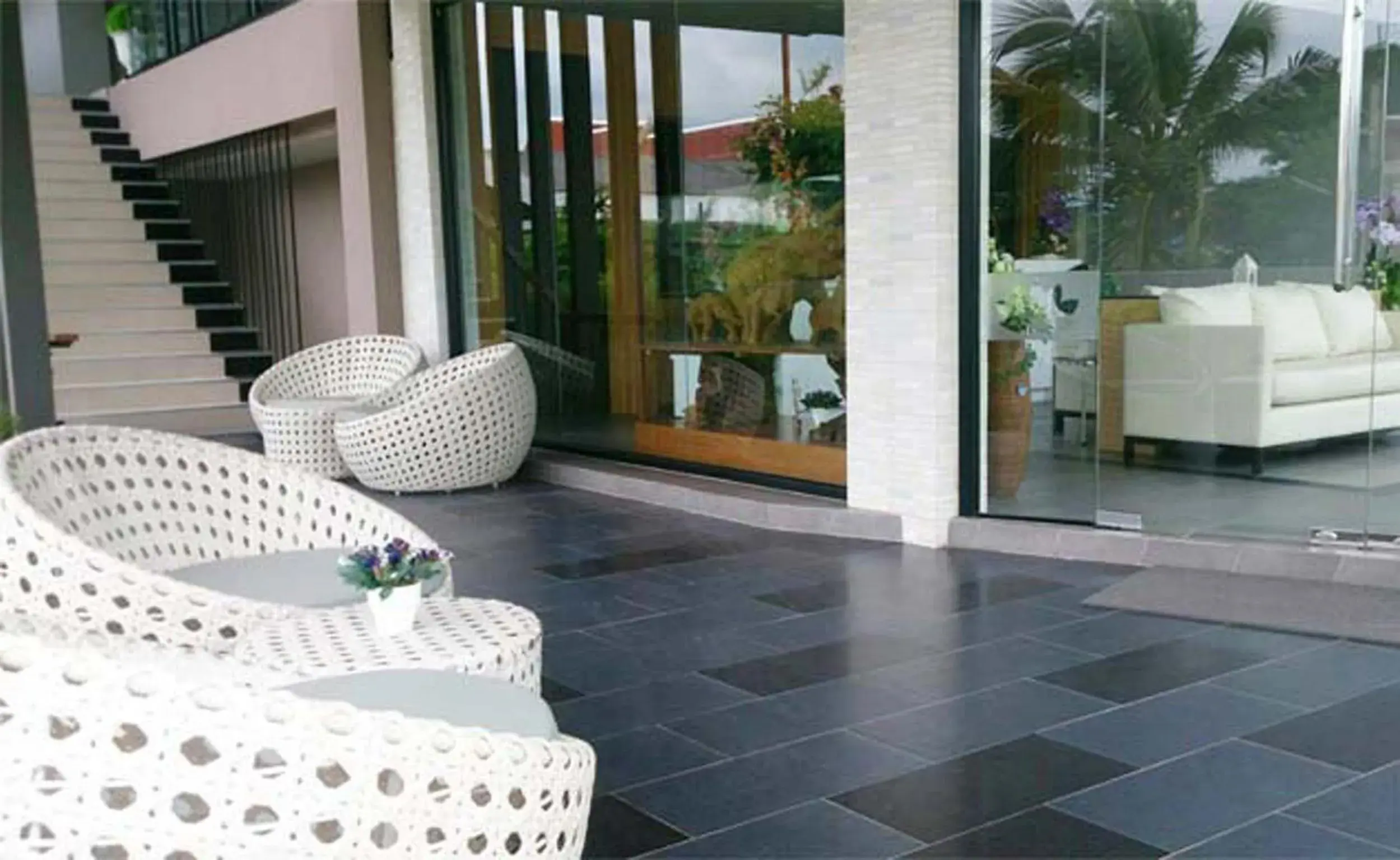 Property building in Sorin hotel Property building in Sorin hotel