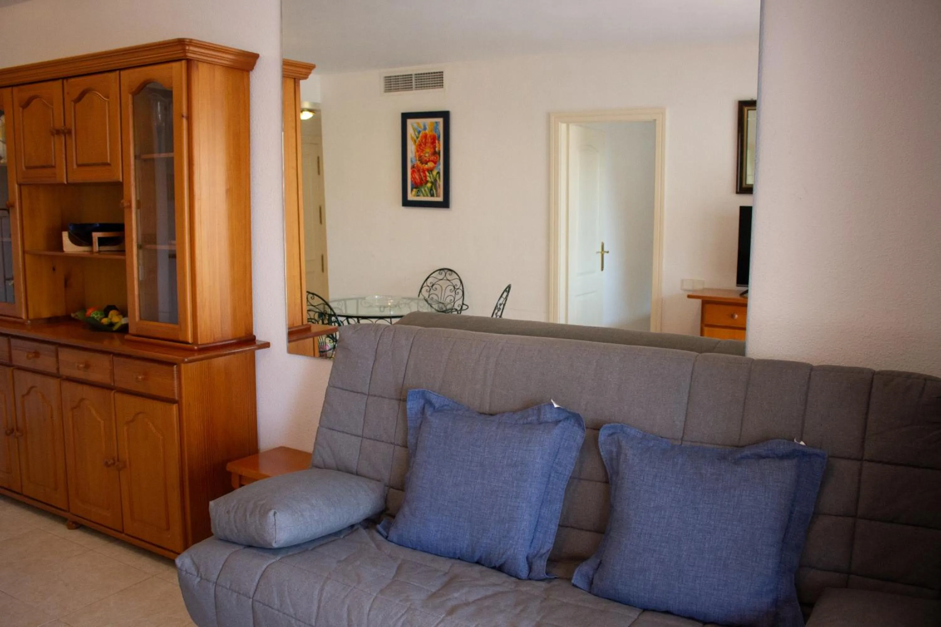 Communal lounge/ TV room in Apartamentos Zafiro Unitursa