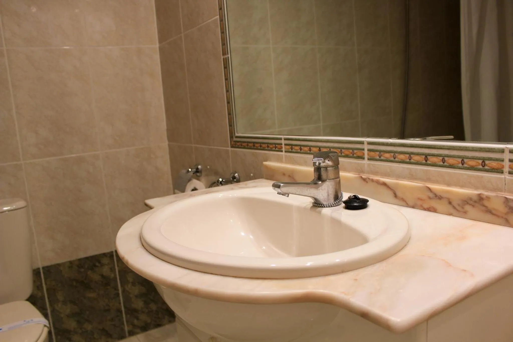 Bathroom in Apartamentos Zafiro Unitursa