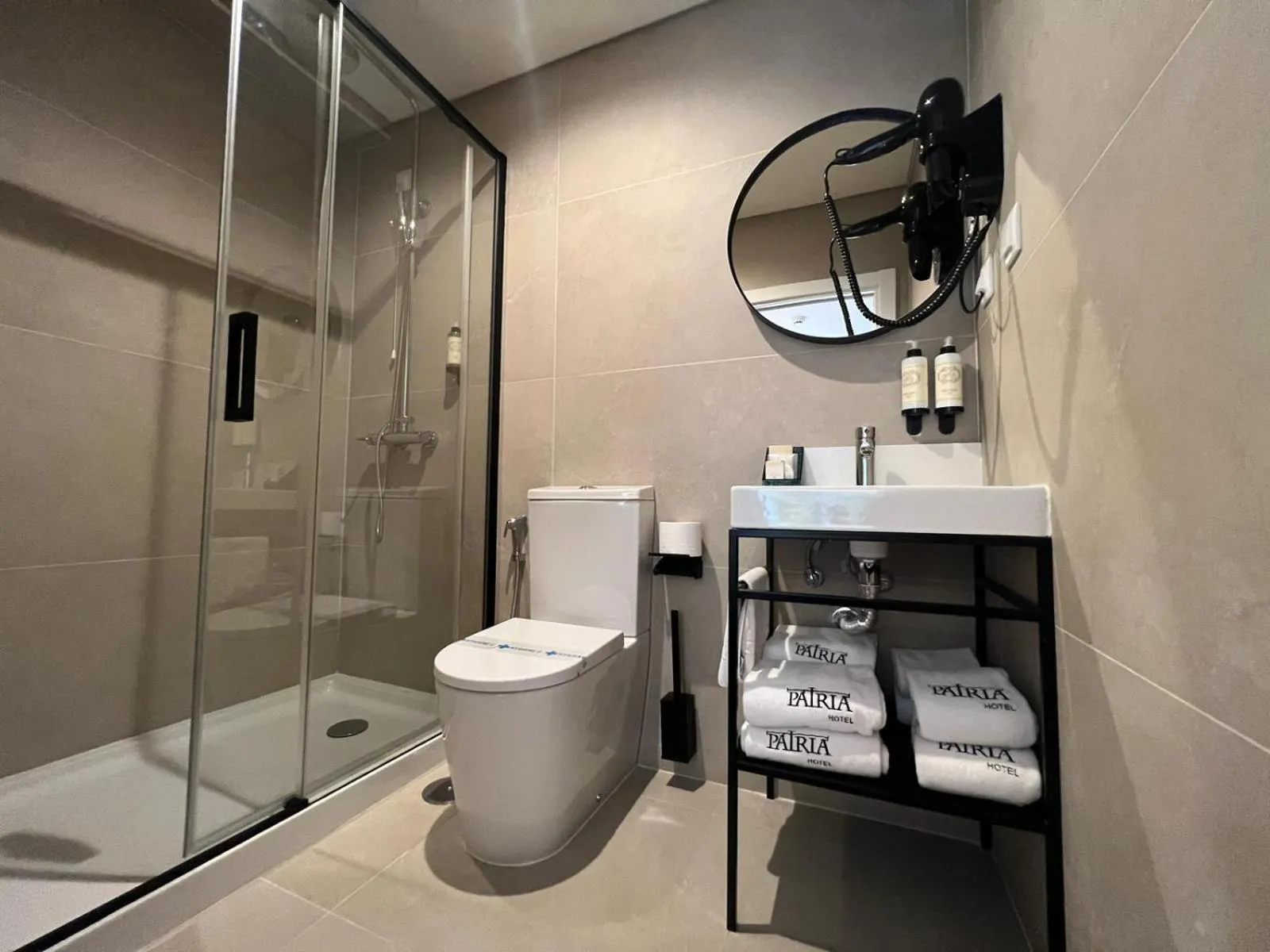 Bathroom in Patria Hotel