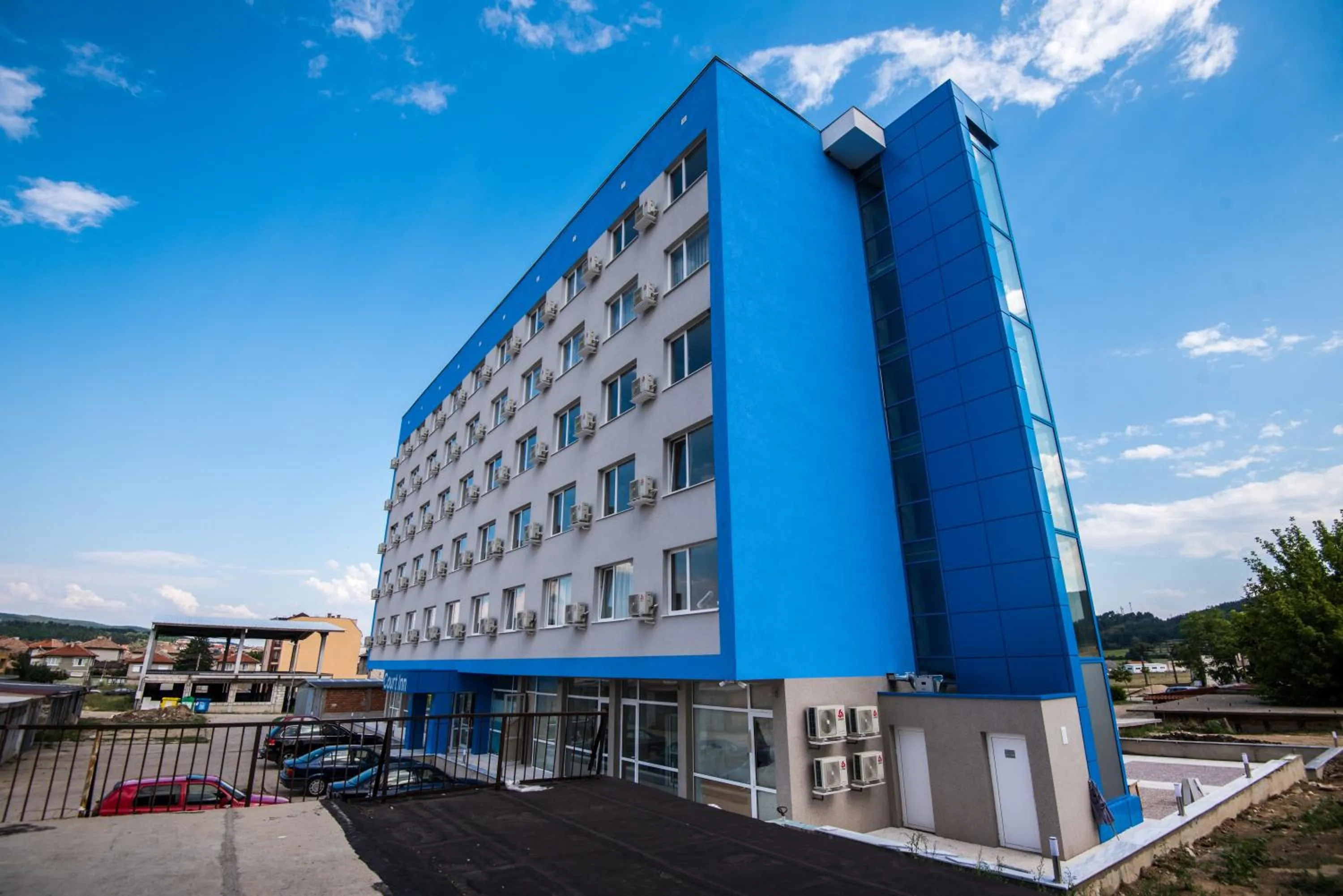 Property building in Court Inn