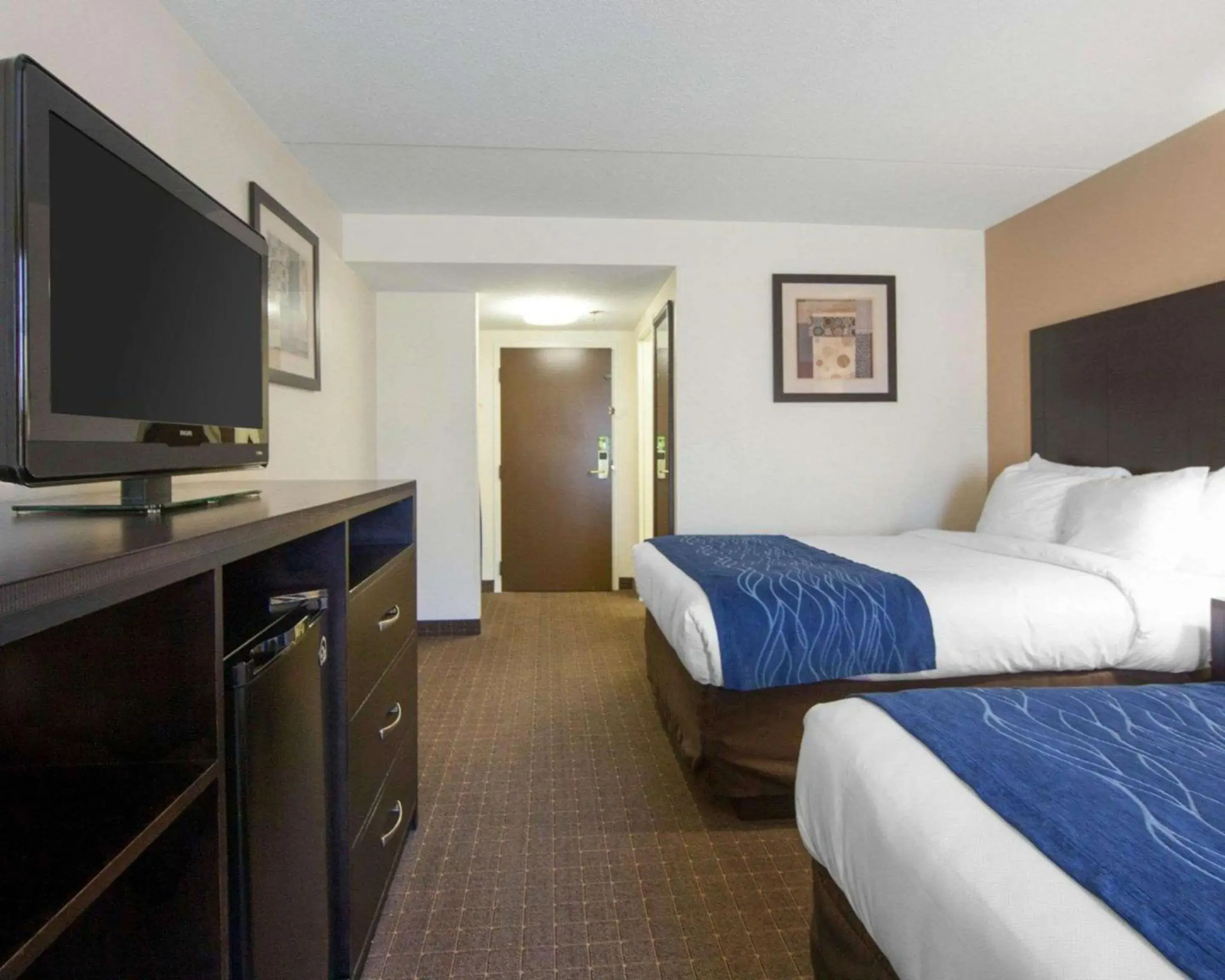 Double Room with Two Double Beds - Accessible/Non-Smoking in Comfort Inn Oak Ridge - Knoxville Double Room with Two Double Beds - Accessible/Non-Smoking in Comfort Inn Oak Ridge - Knoxville