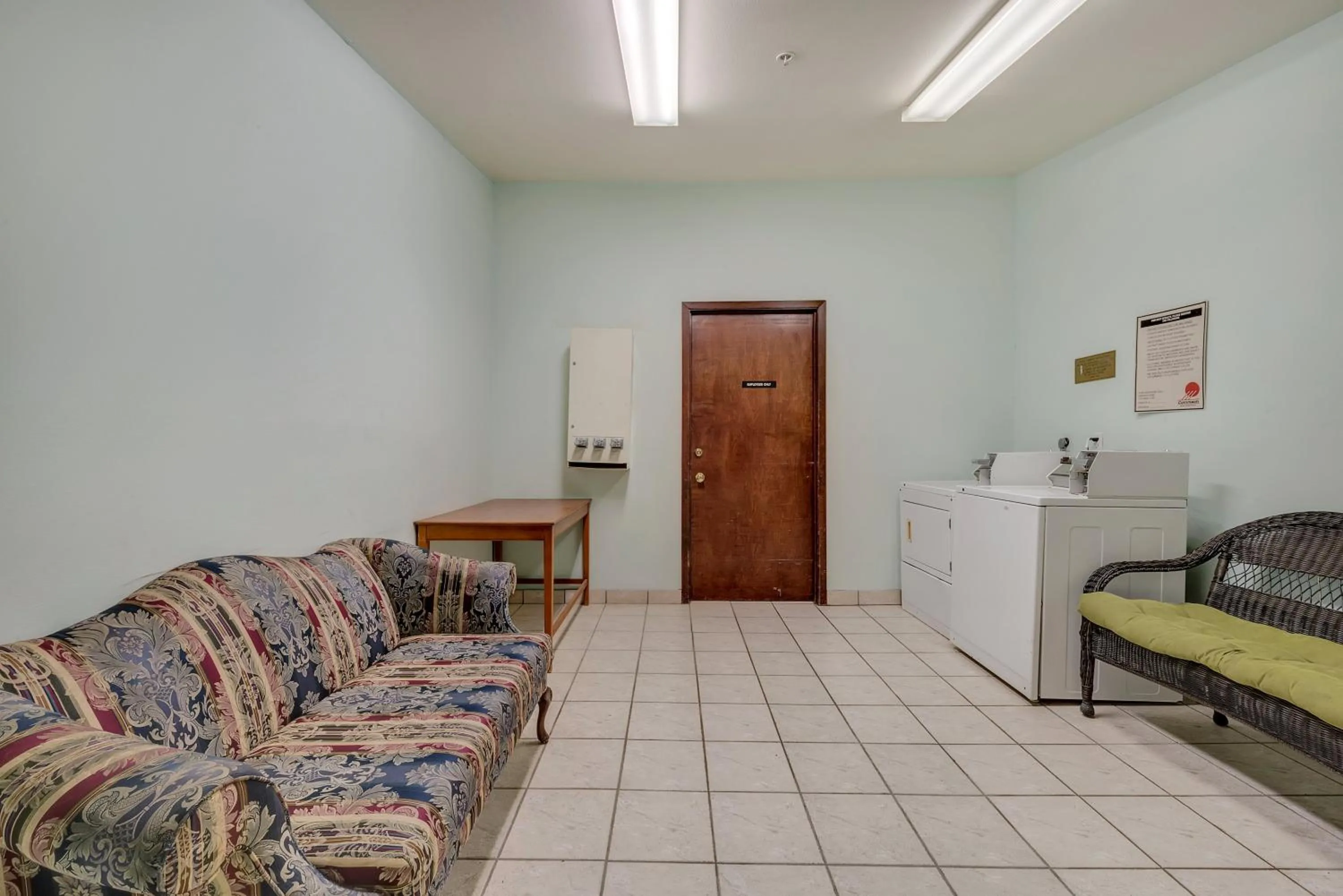 Area and facilities in Super 8 by Wyndham Weslaco