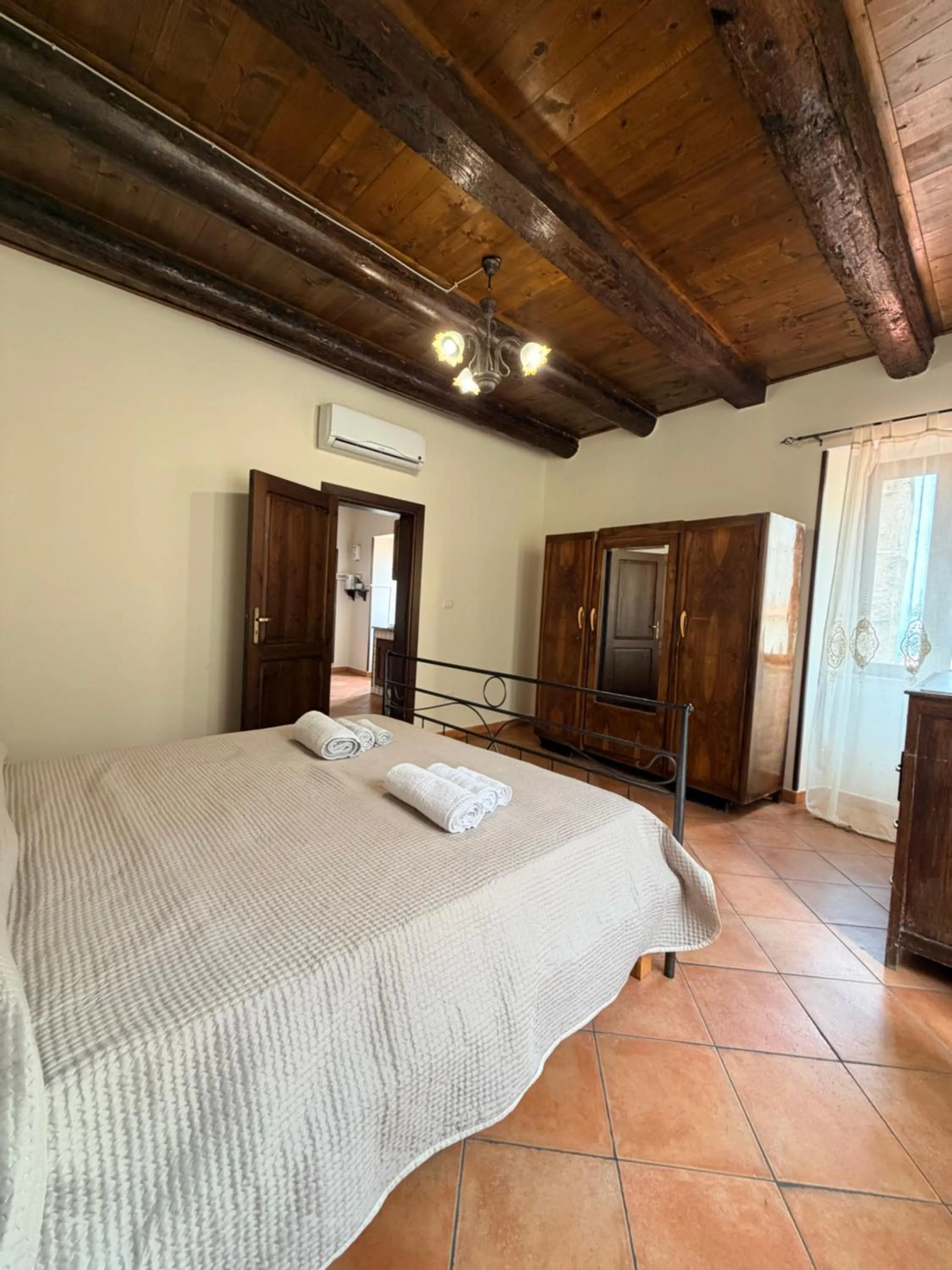 Bed in Appartamento Cortese