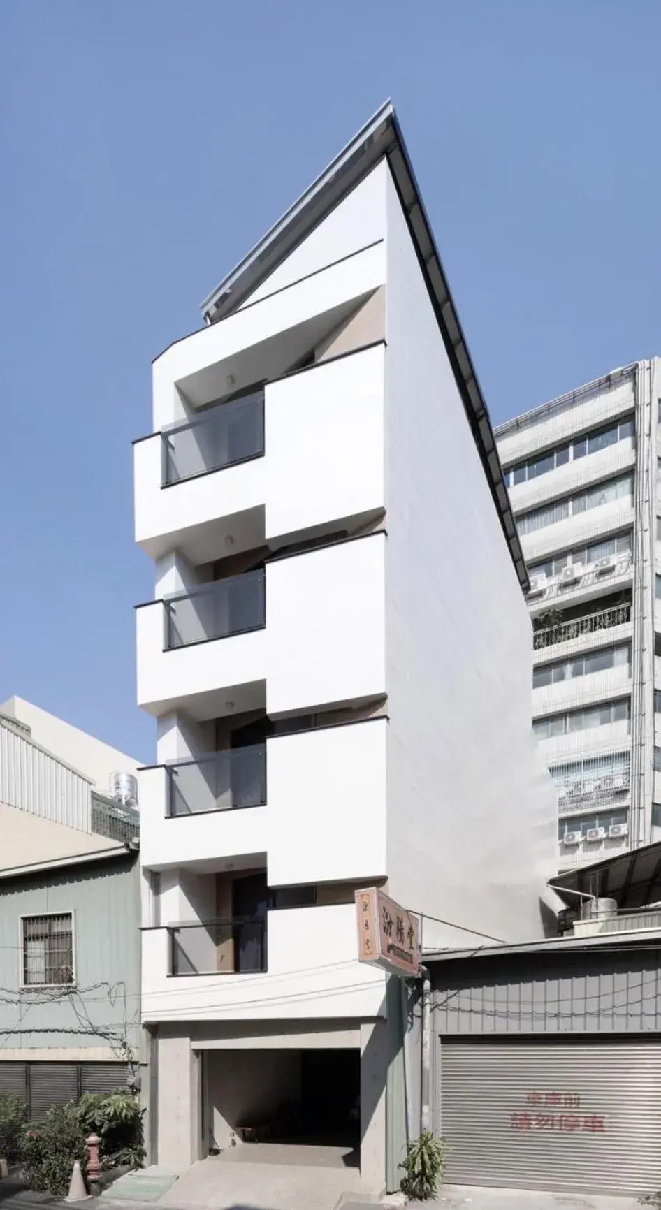 Property building in Long Lang Homestay Property building in Long Lang Homestay