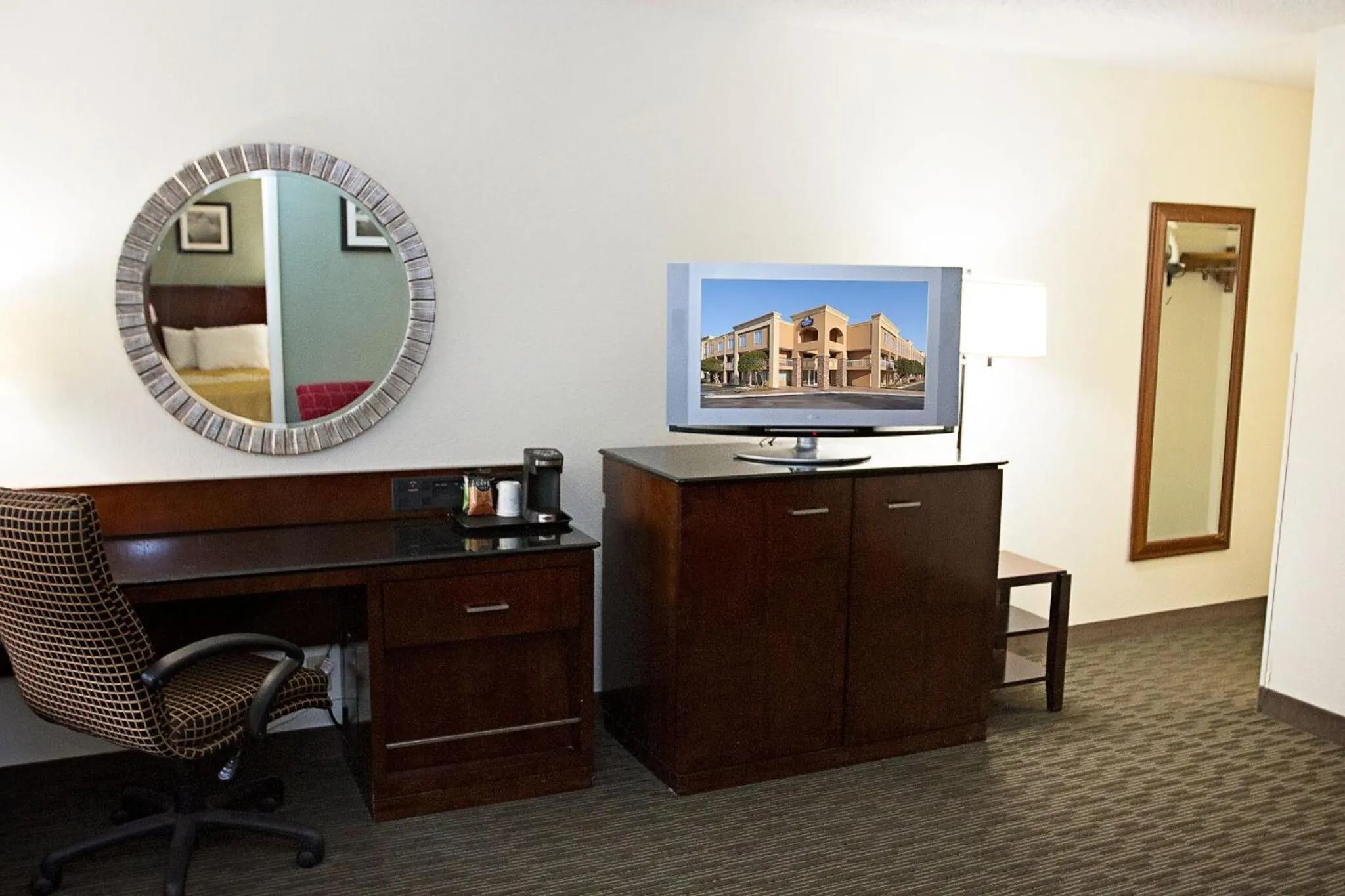 Days Inn by Wyndham Greenville