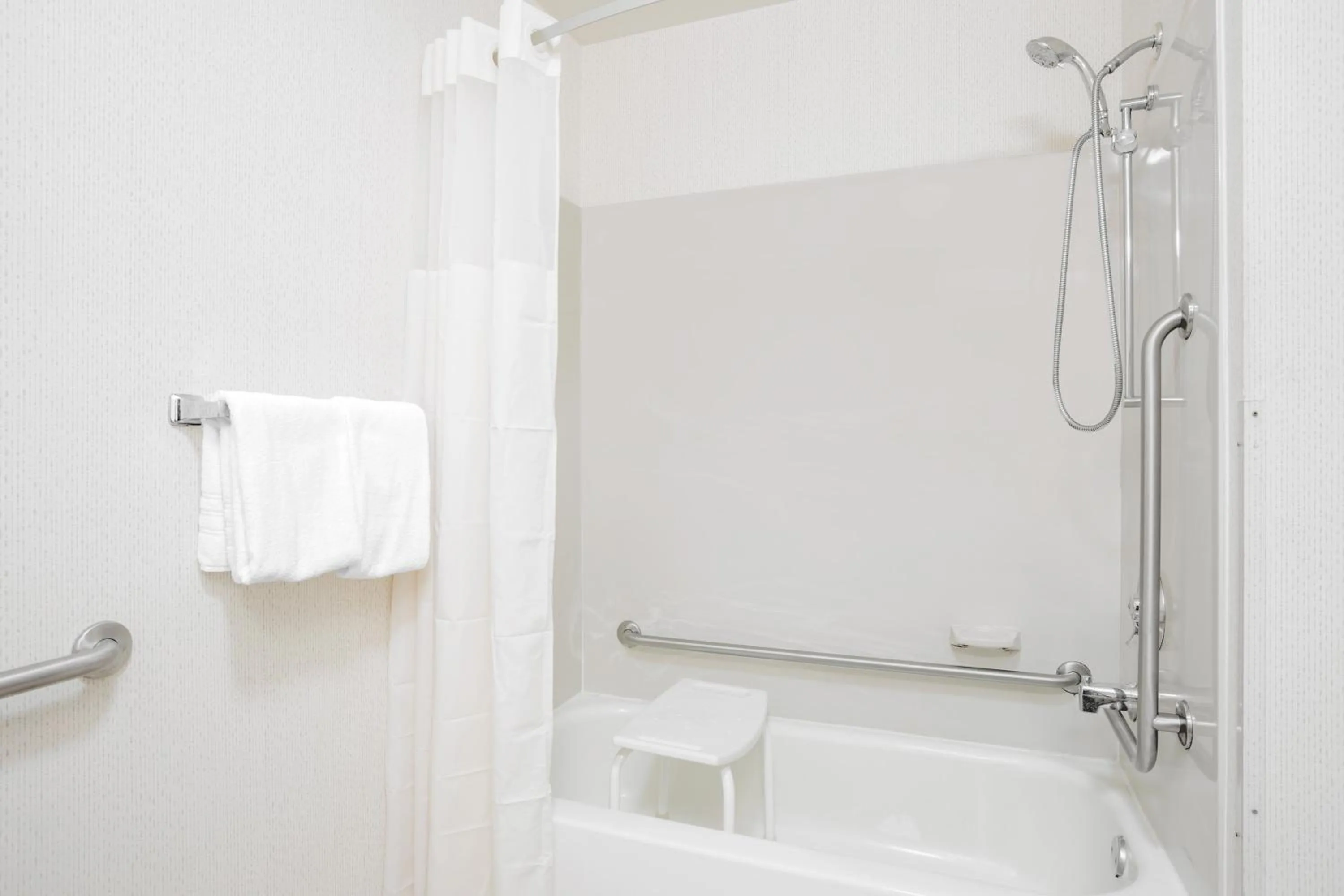 Bathroom in Days Inn by Wyndham Greenville