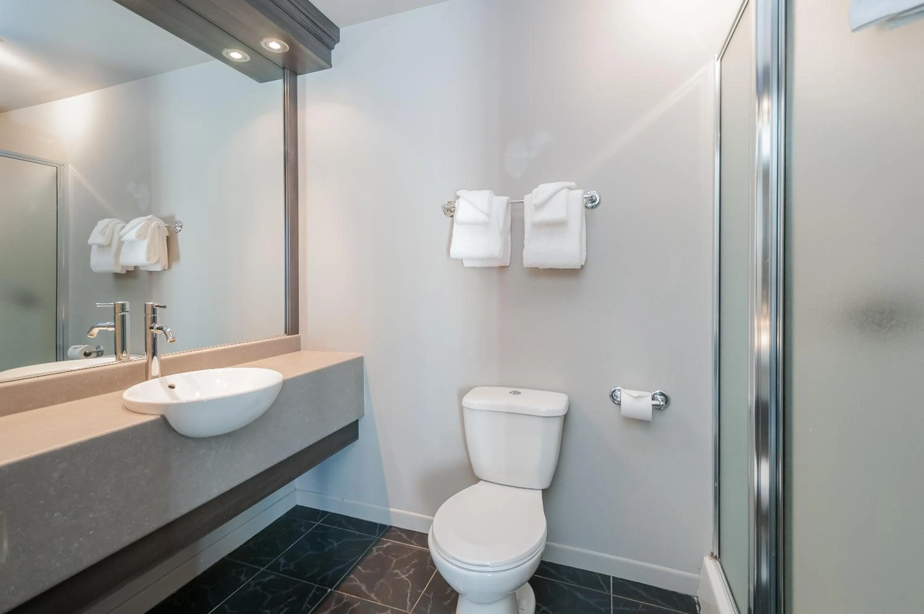 Hotel & Suites Monte-Cristo