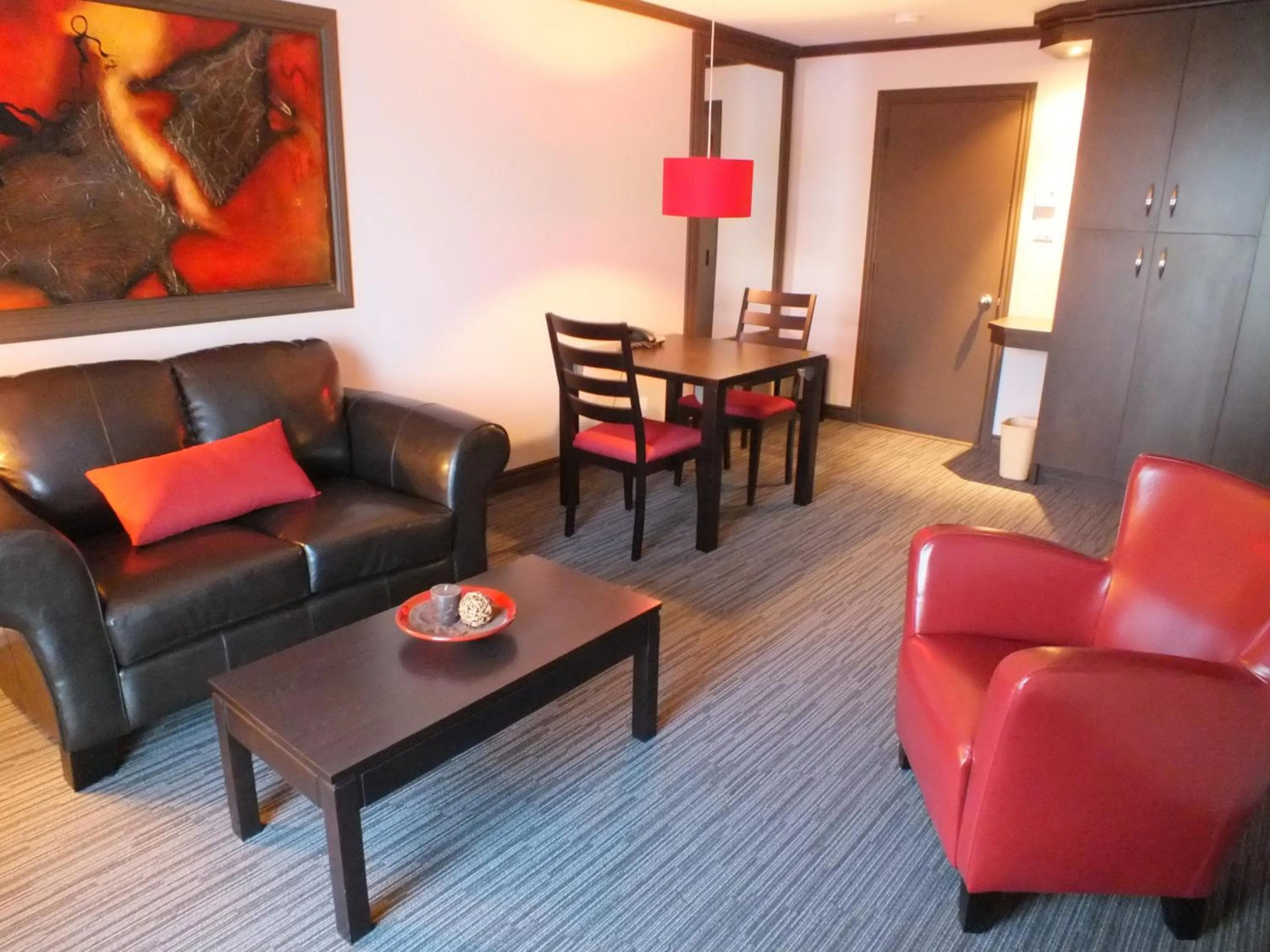 Living room in Hotel & Suites Monte-Cristo