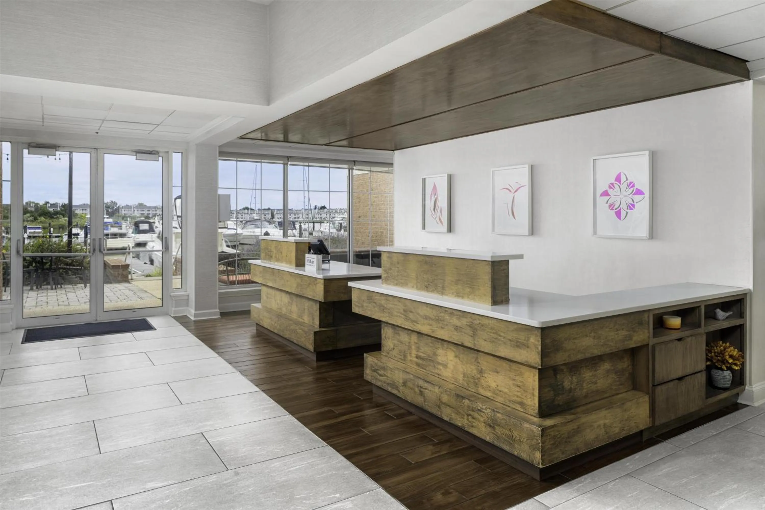 Lobby or reception in Hilton Garden Inn Kent Island Marina