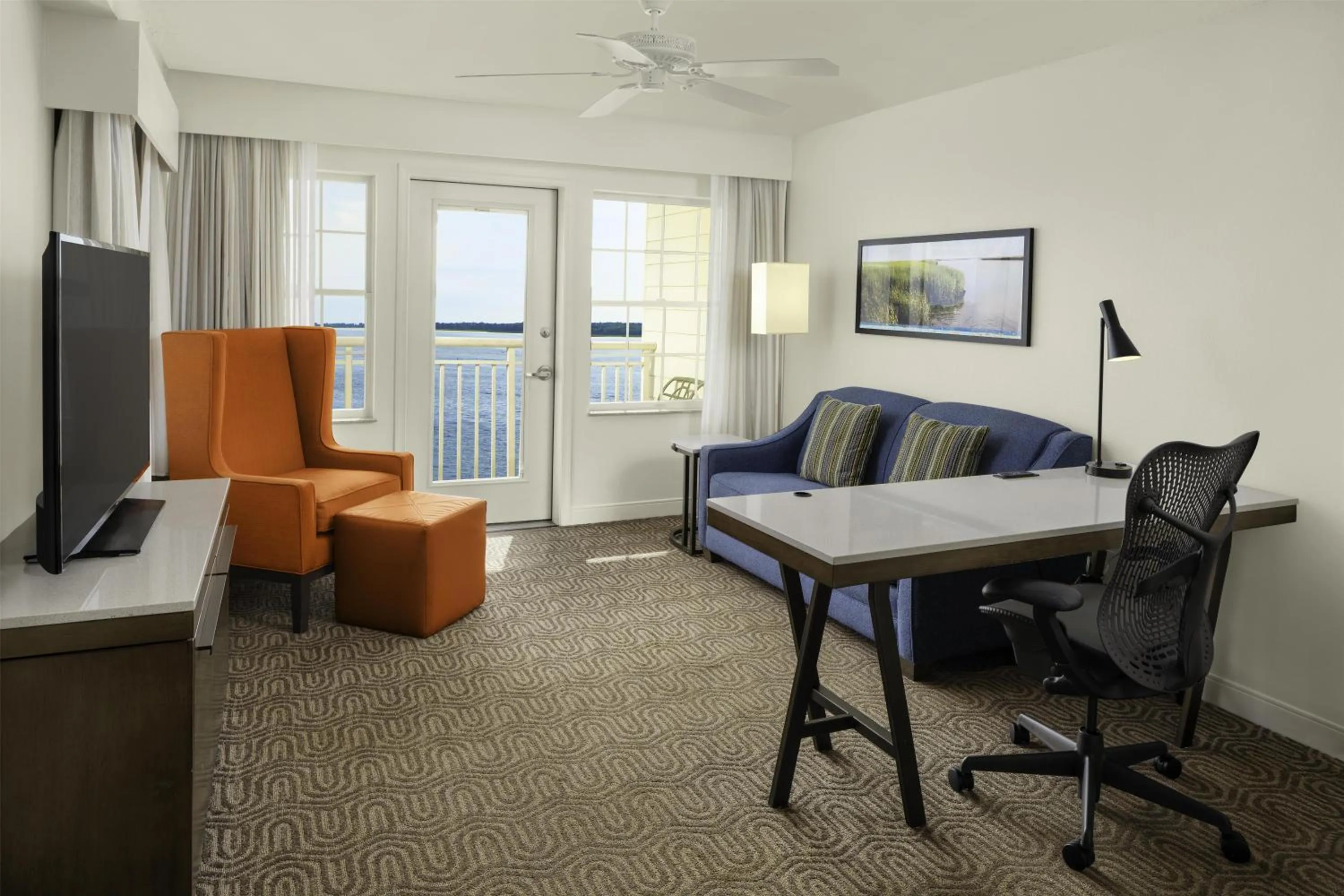 Bedroom in Hilton Garden Inn Kent Island Marina