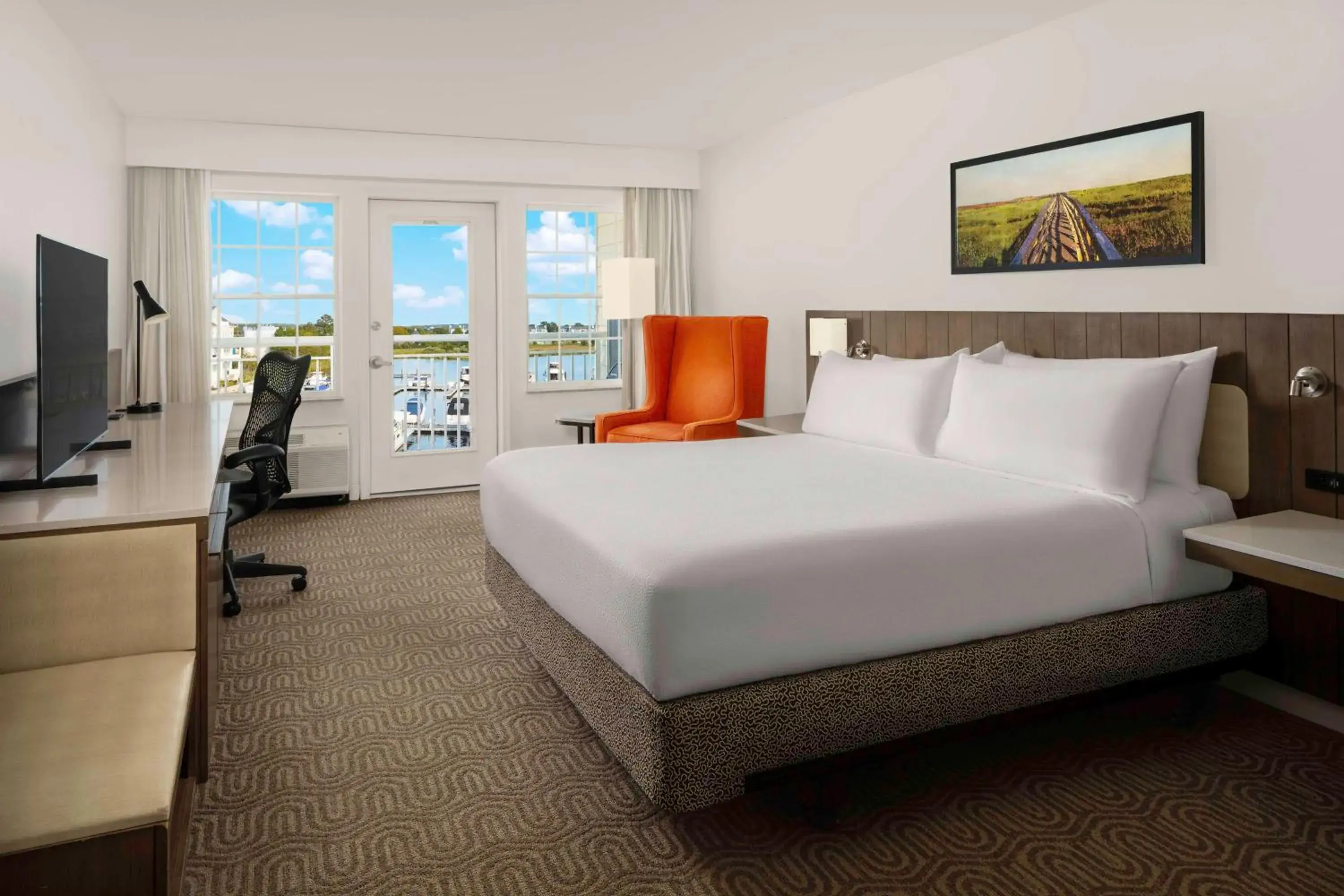 Bed in Hilton Garden Inn Kent Island Marina Bed in Hilton Garden Inn Kent Island Marina