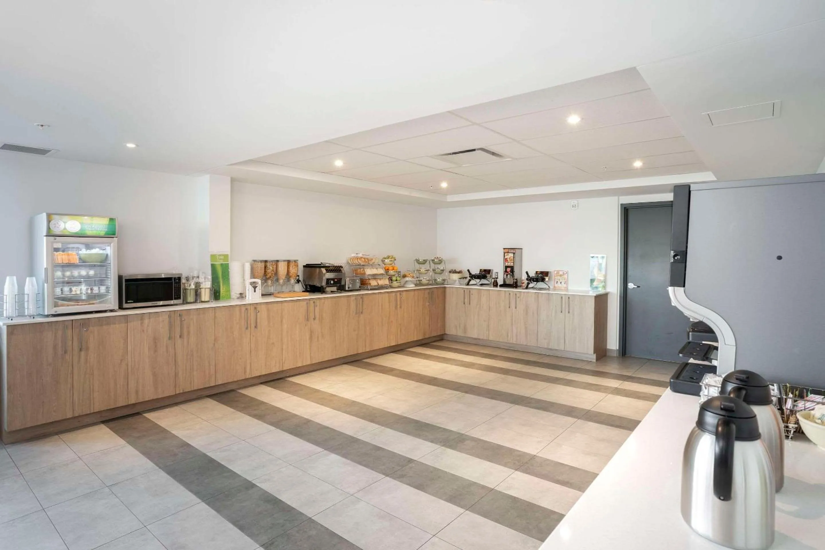 Breakfast in Quality Inn