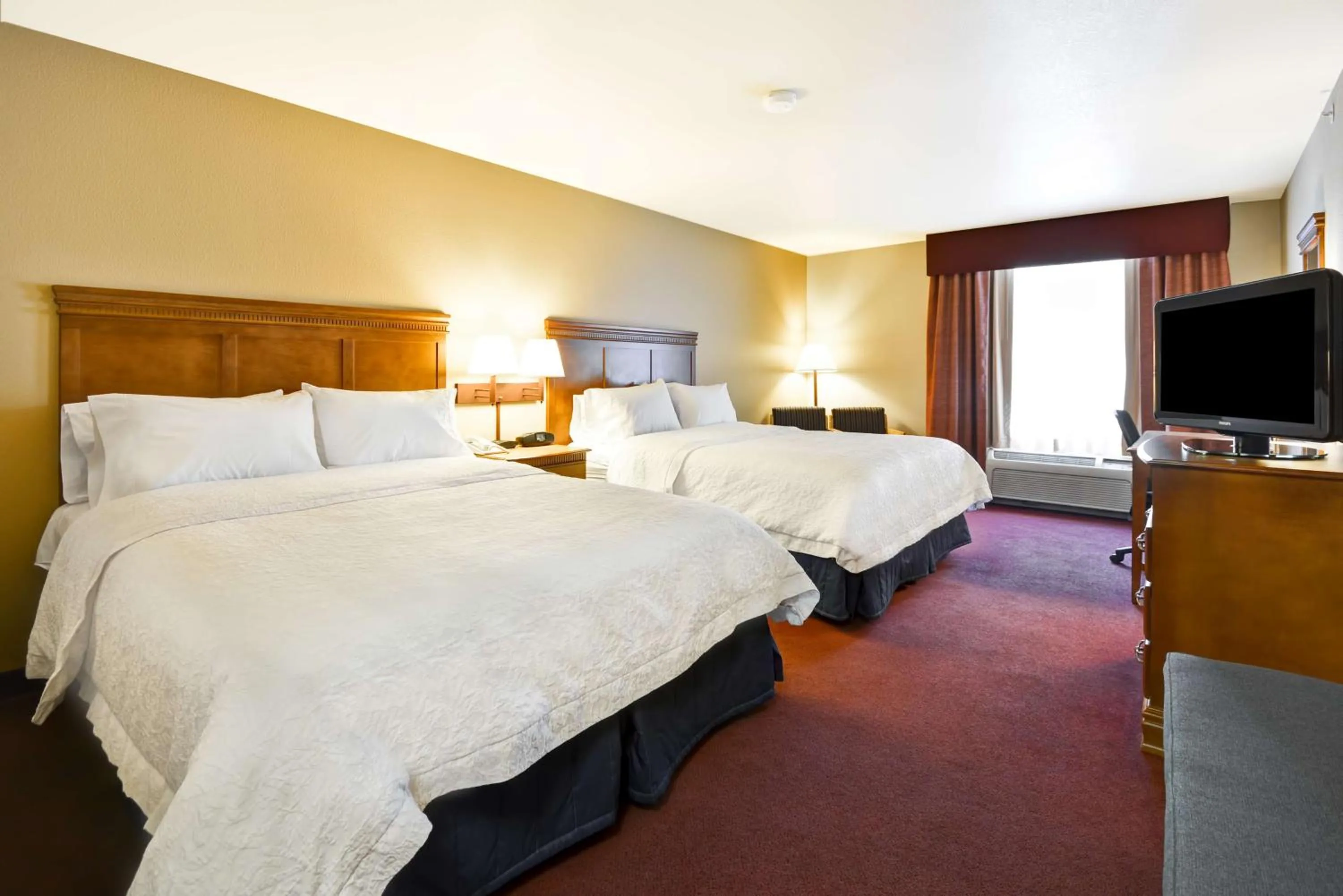 Bed in Hampton Inn Bozeman