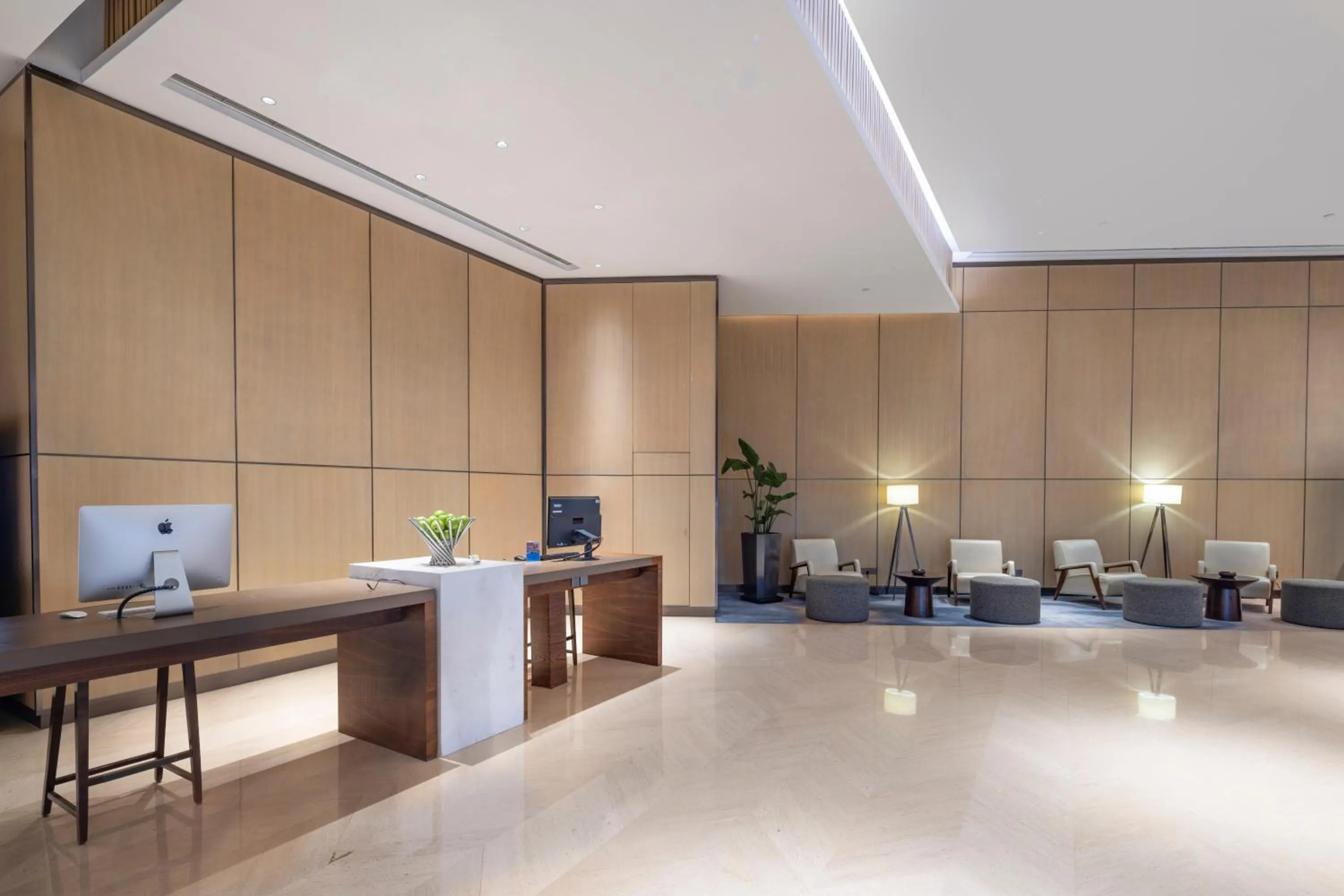 Business facilities in Hyatt House Shanghai Hongqiao CBD
