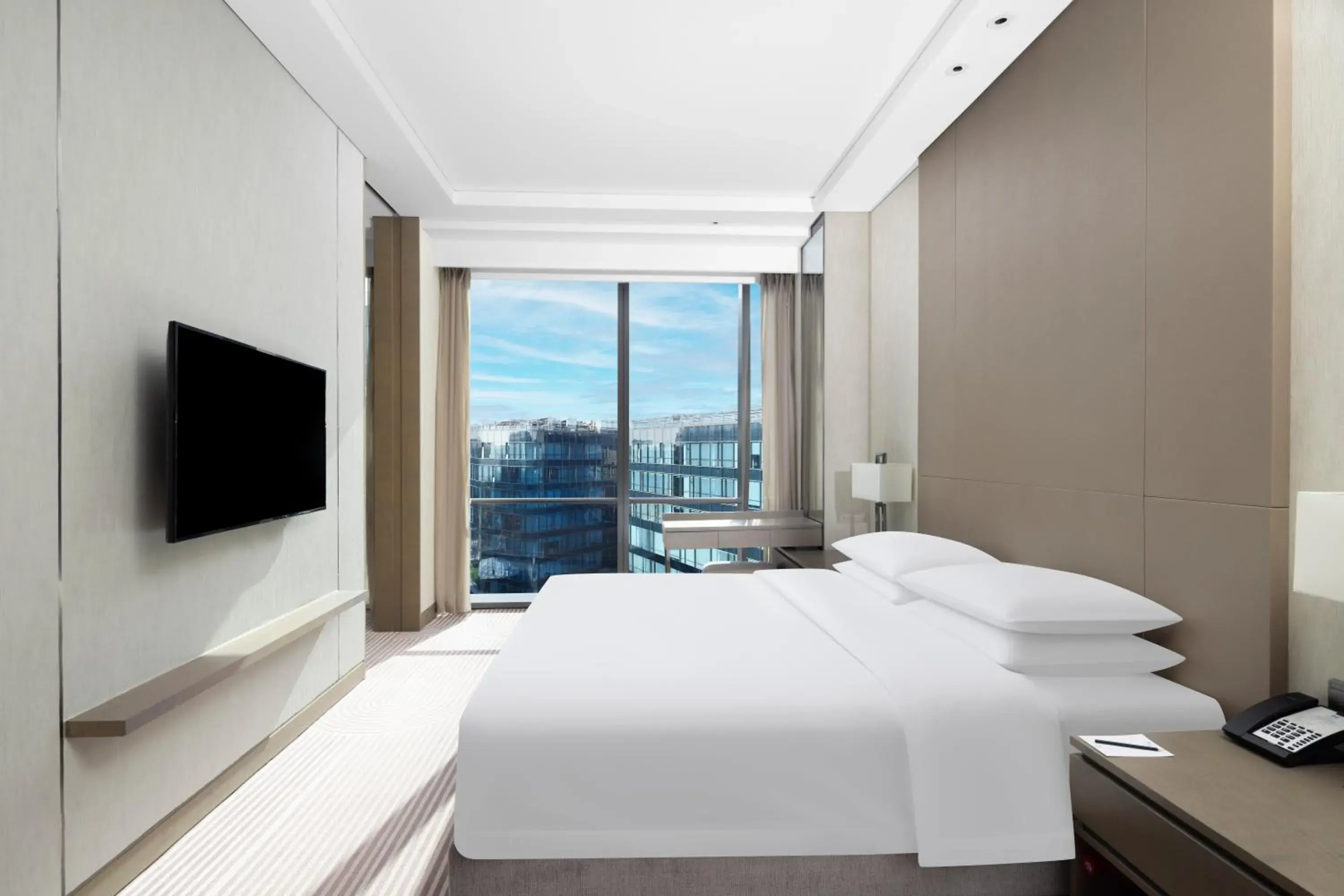 Bed in Hyatt House Shanghai Hongqiao CBD Bed in Hyatt House Shanghai Hongqiao CBD