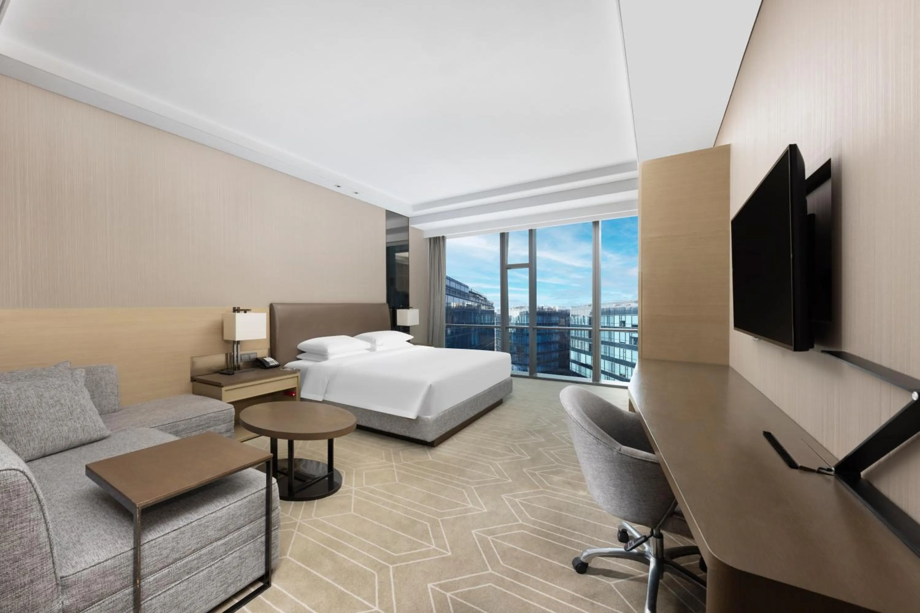 Bed in Hyatt Place Shanghai Hongqiao CBD