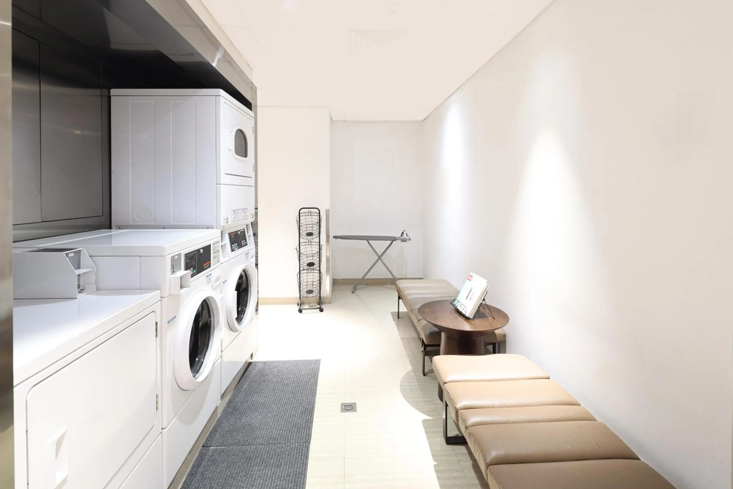 laundry in Hyatt Place Shanghai Hongqiao CBD