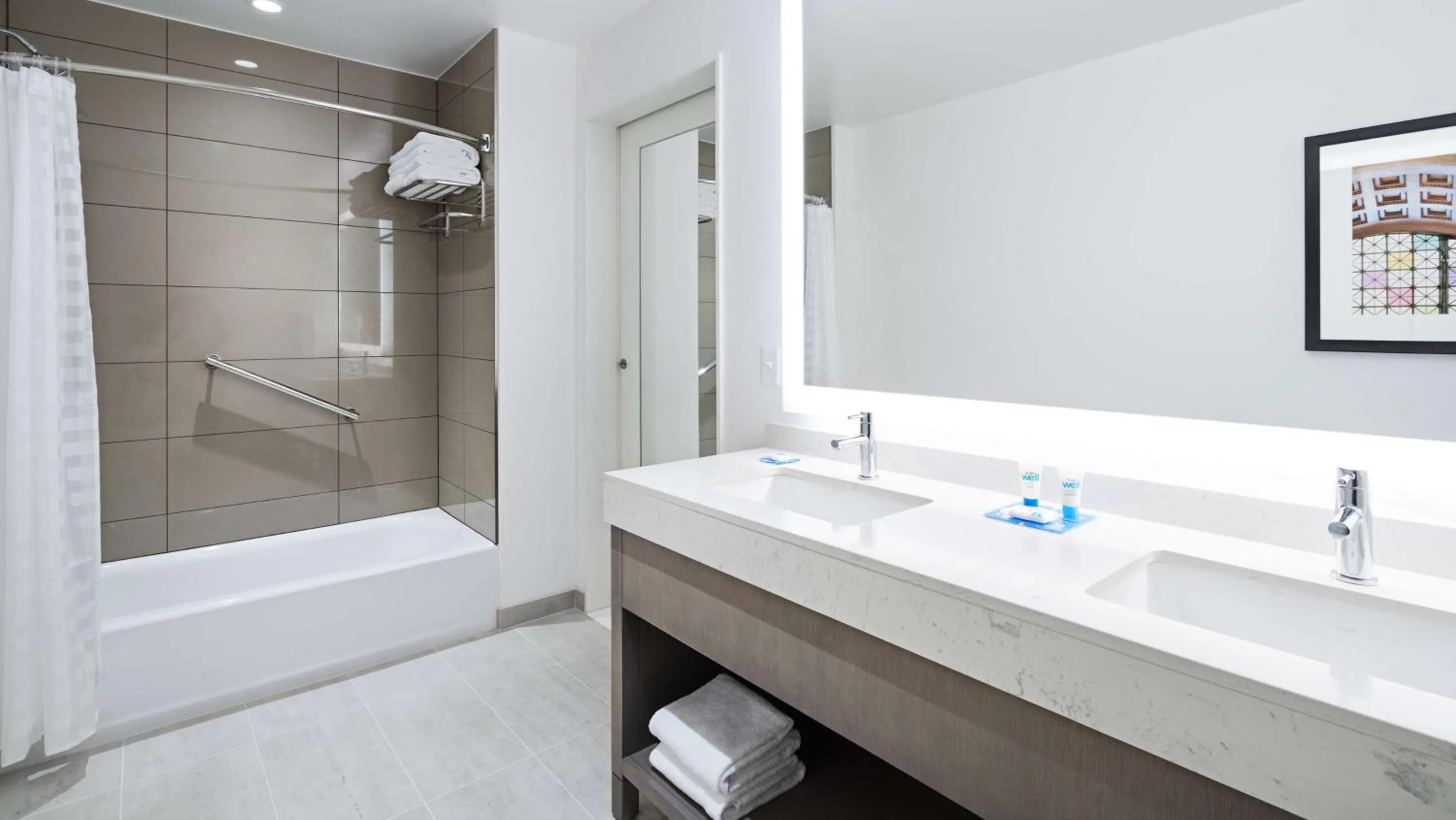 Bathroom in Hyatt House Washington DC/The Wharf