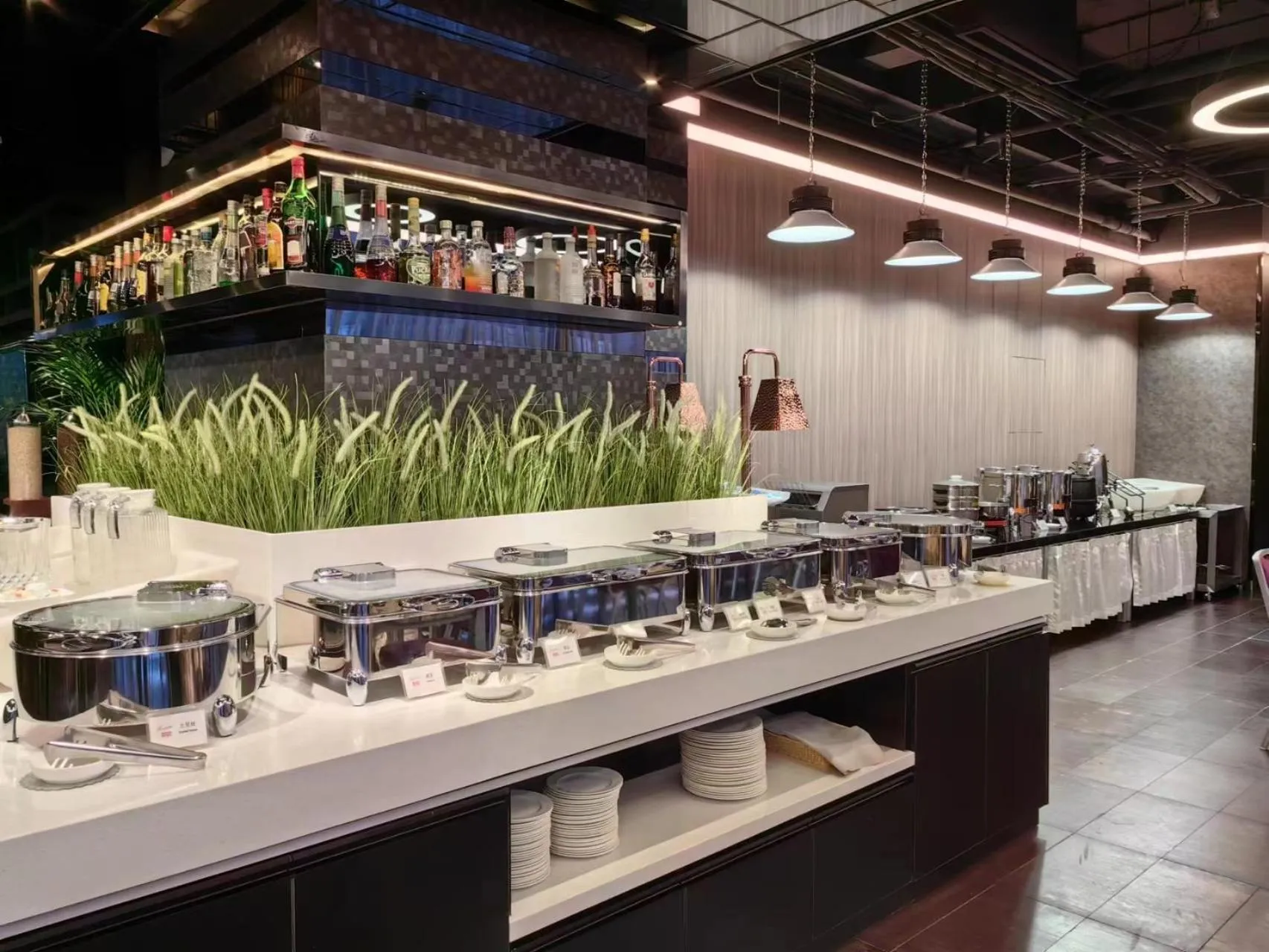 Breakfast in Qingdao Housing International Hotel