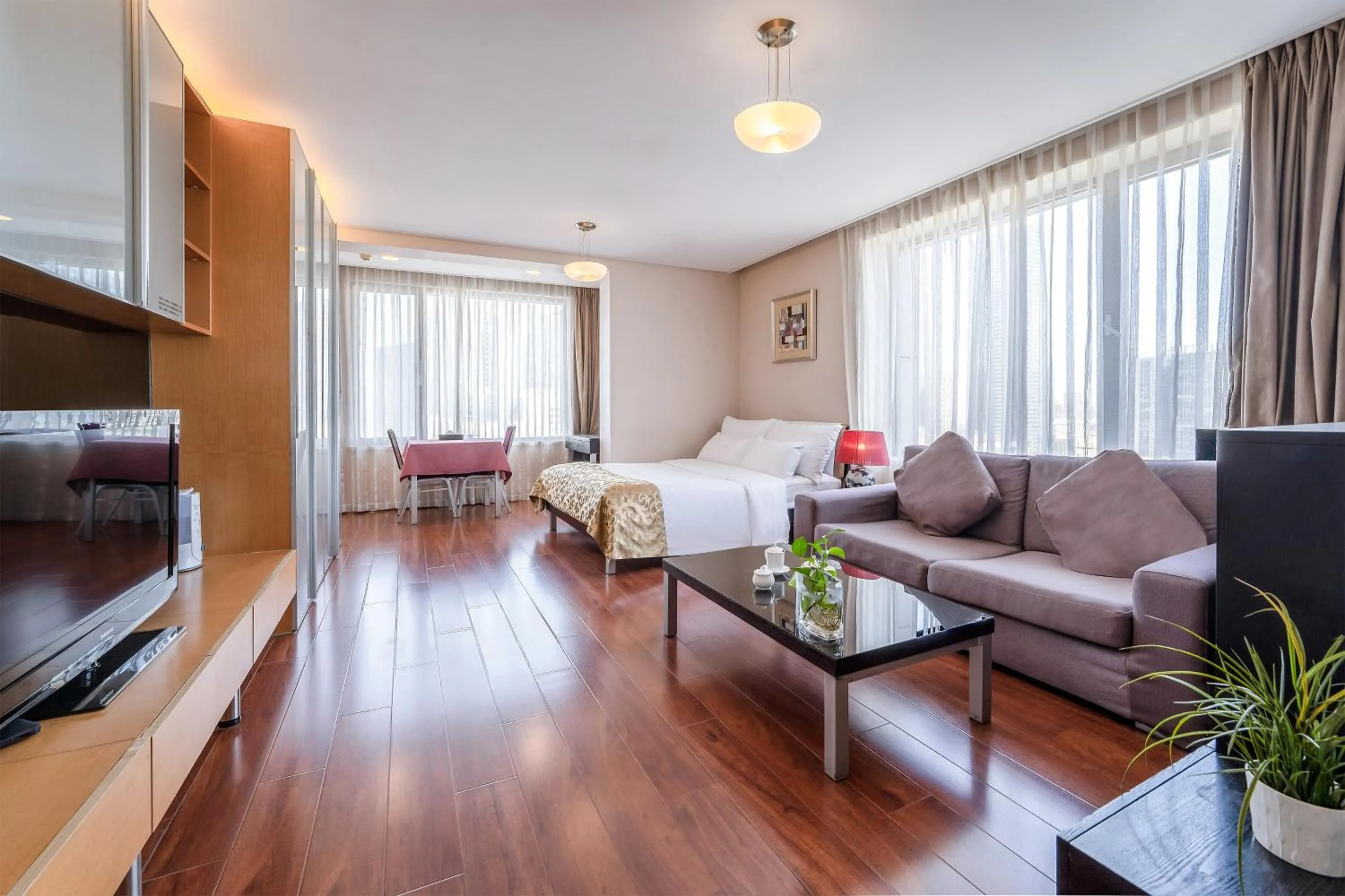 Qingdao Housing International Hotel