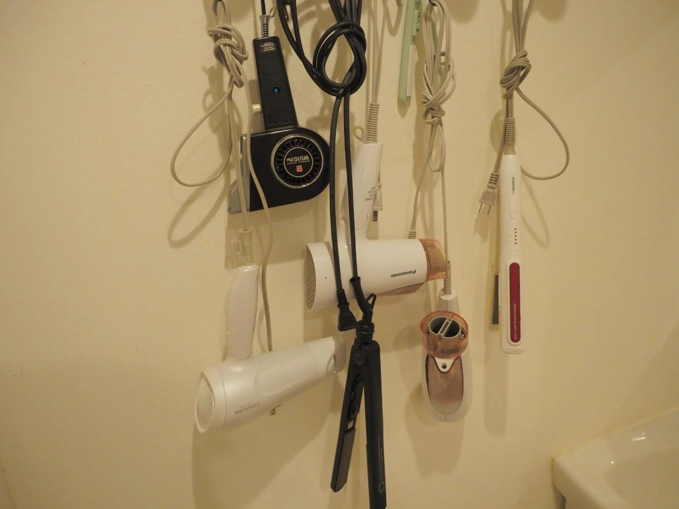 heating in bnb+ Akihabara (Female Only)