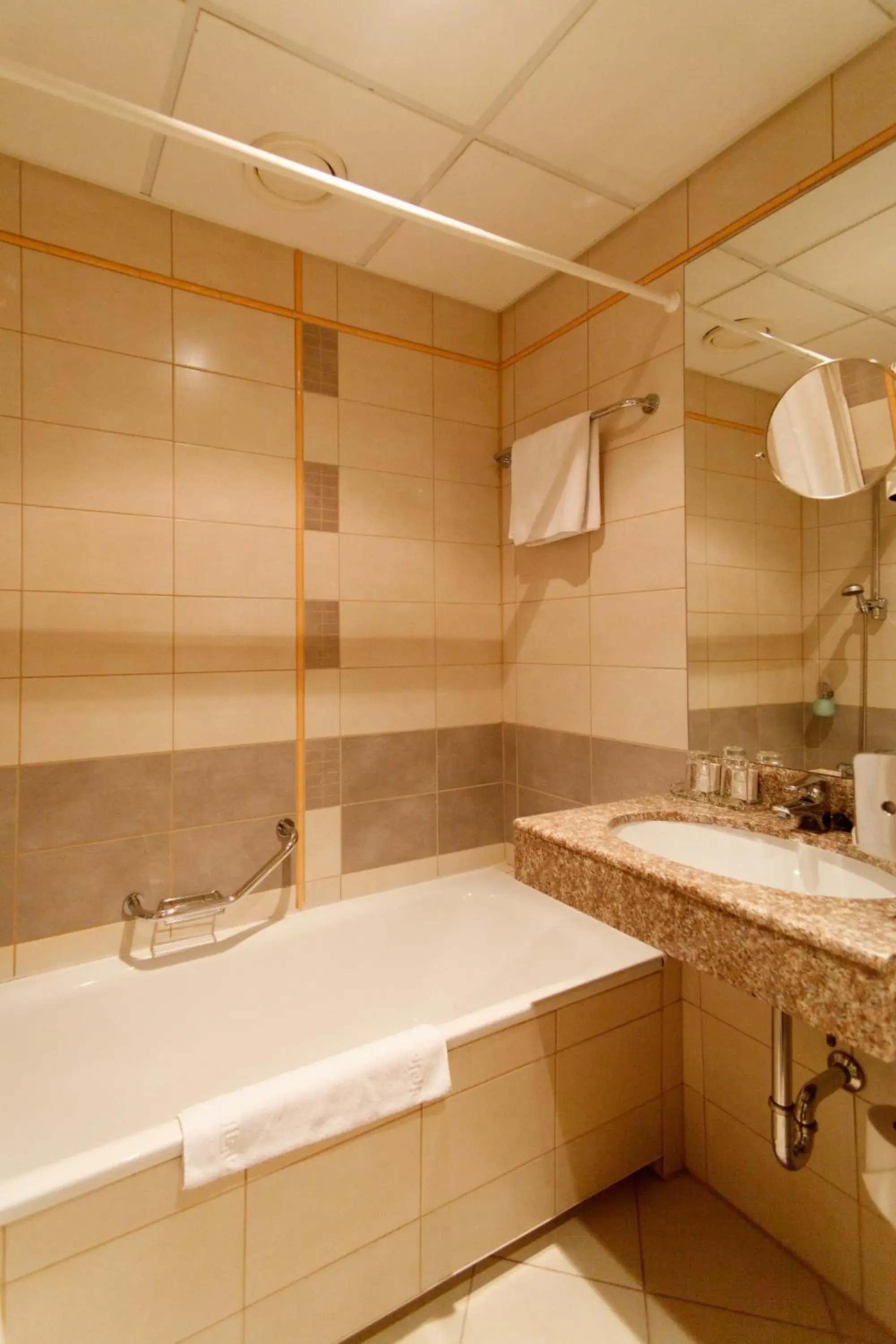 Bathroom in Monika Centrum Hotels Bathroom in Monika Centrum Hotels