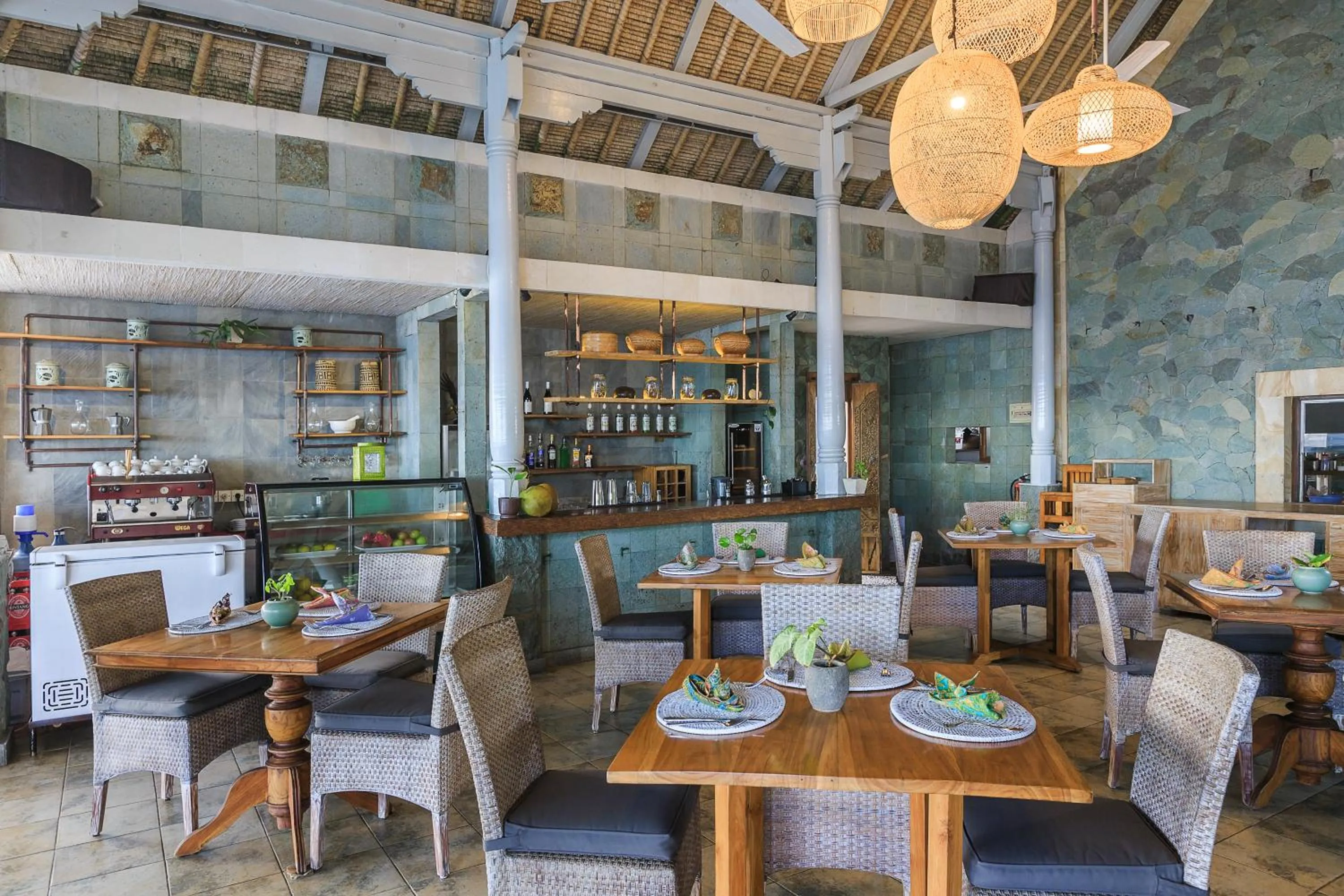 Restaurant/places to eat in Alam Candi Resort