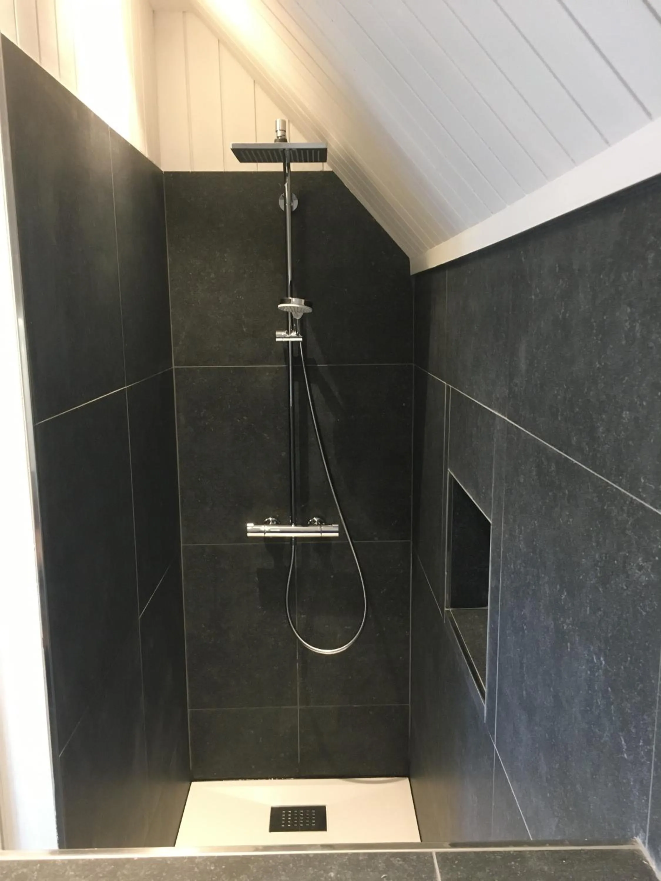 Shower in Côté Baie