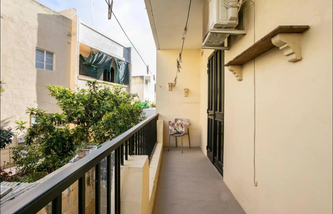 Aurora Apartment