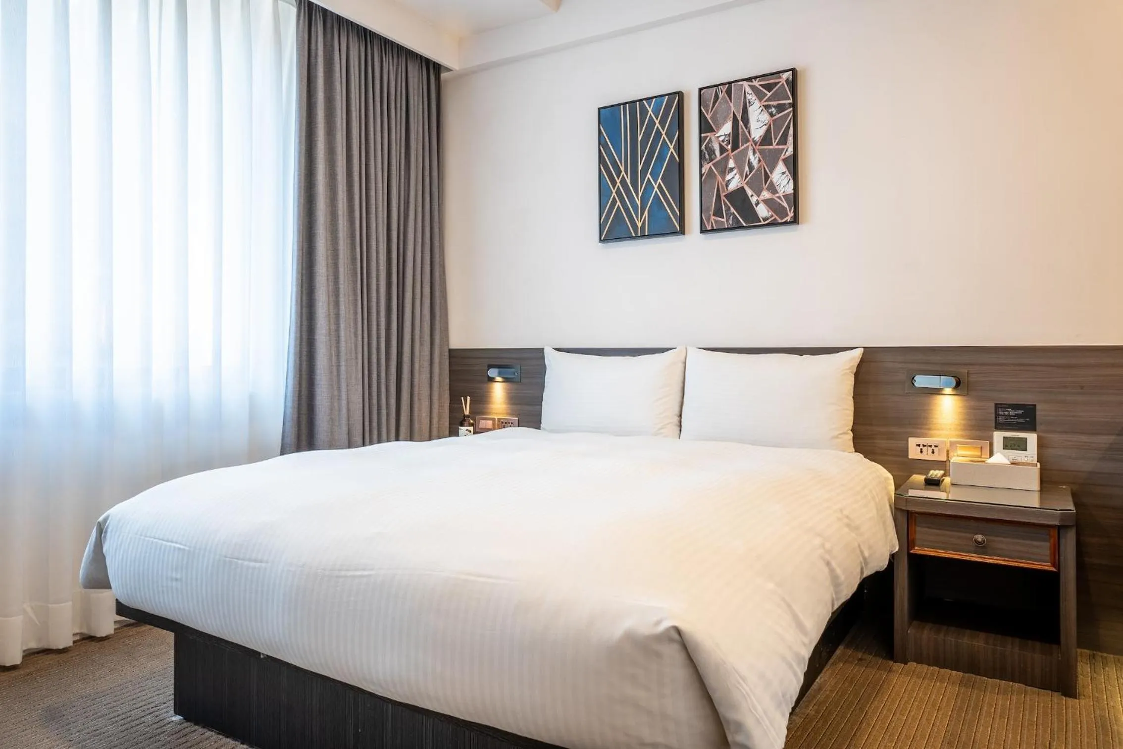 Bed in Dream Mansion Hotel