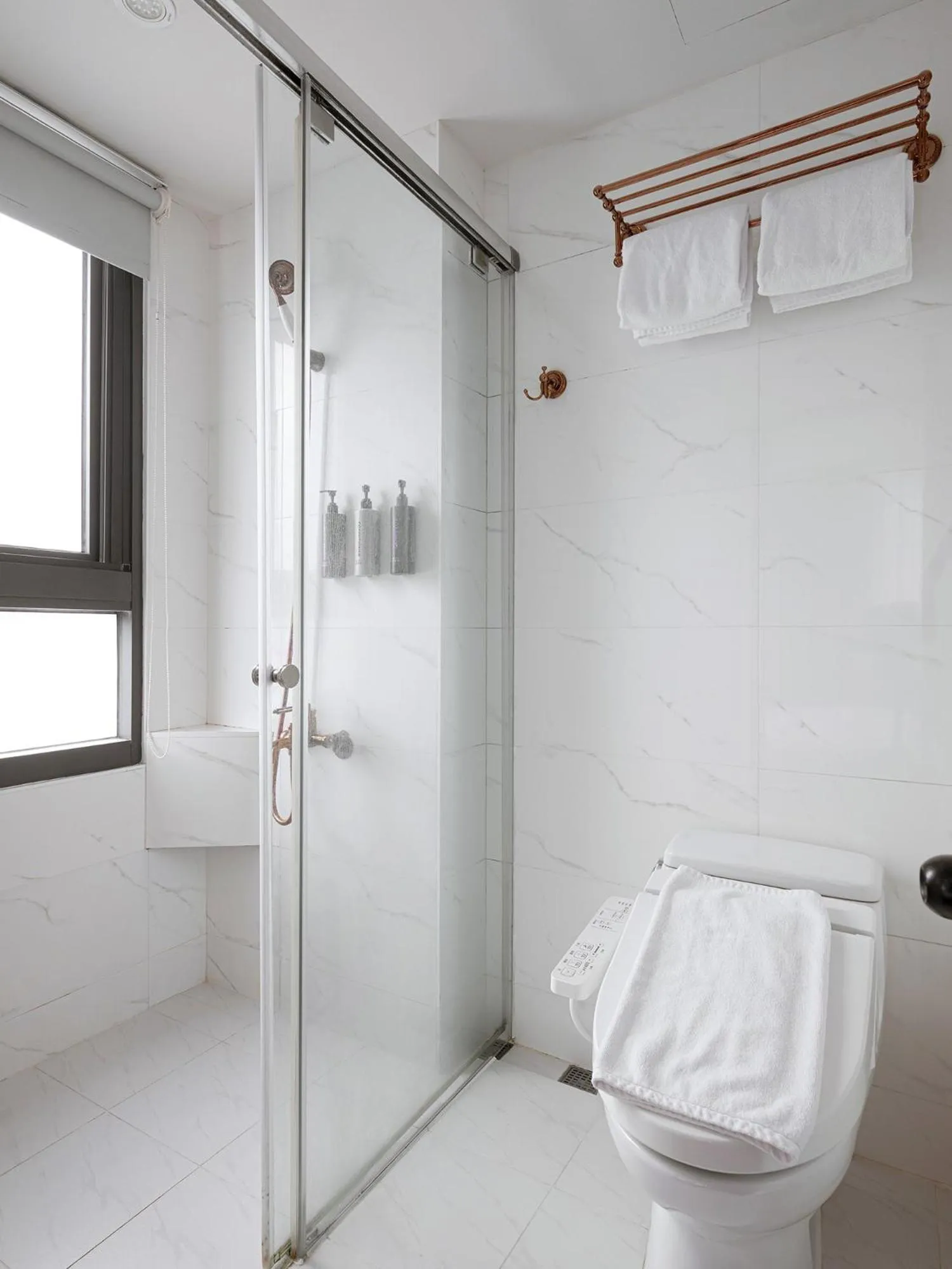 Bathroom in Dream Mansion Hotel