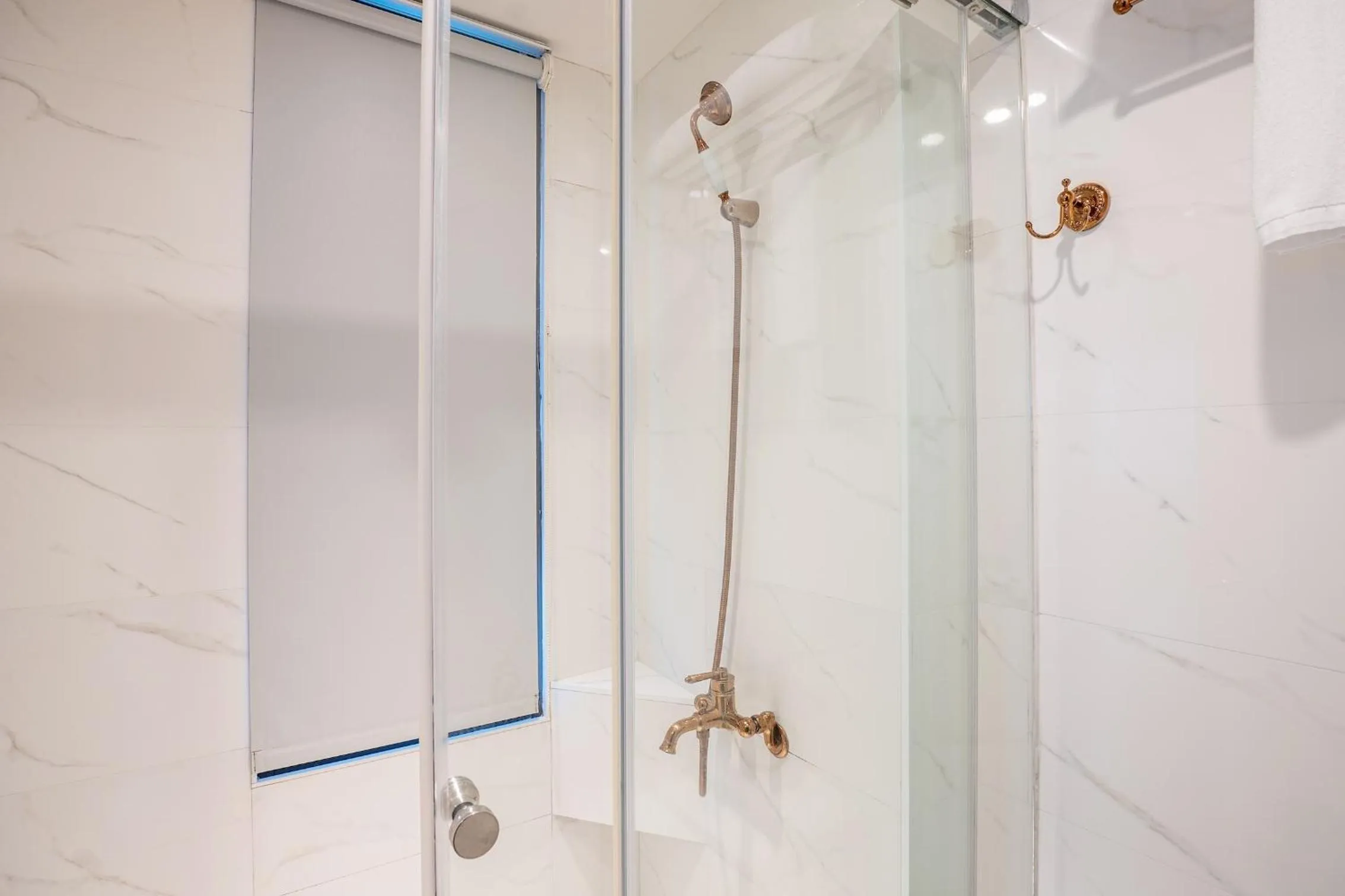 Bathroom in Dream Mansion Hotel